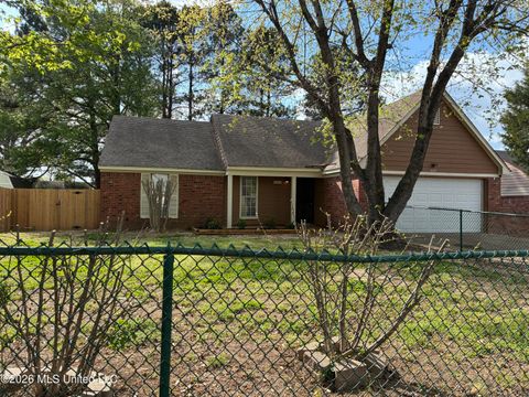 Homes For Sale - 6515 Jamestown Avenue<br/> Horn Lake, MS 38637