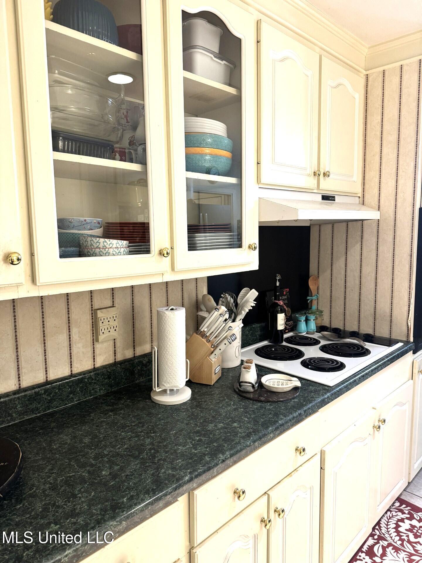 101 Ashwood Drive, Natchez, Mississippi image 3