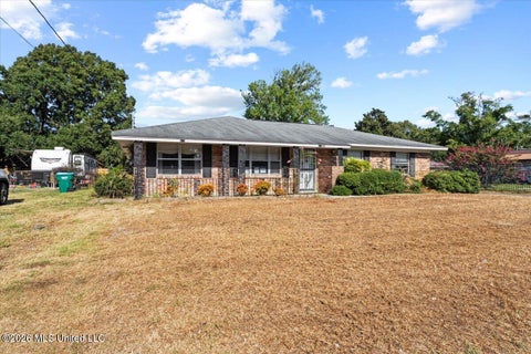 Homes For Sale - 1011 Anniston Avenue<br/> Gulfport, MS 39507