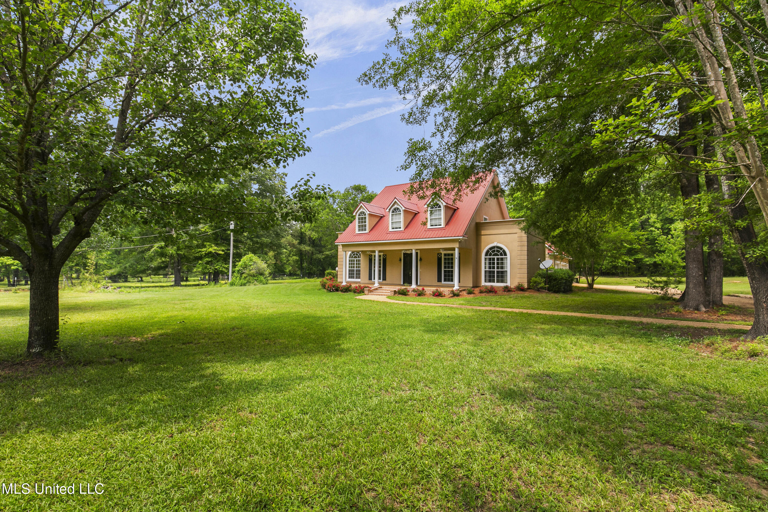 244 Allenwood Drive, Canton, Mississippi image 9