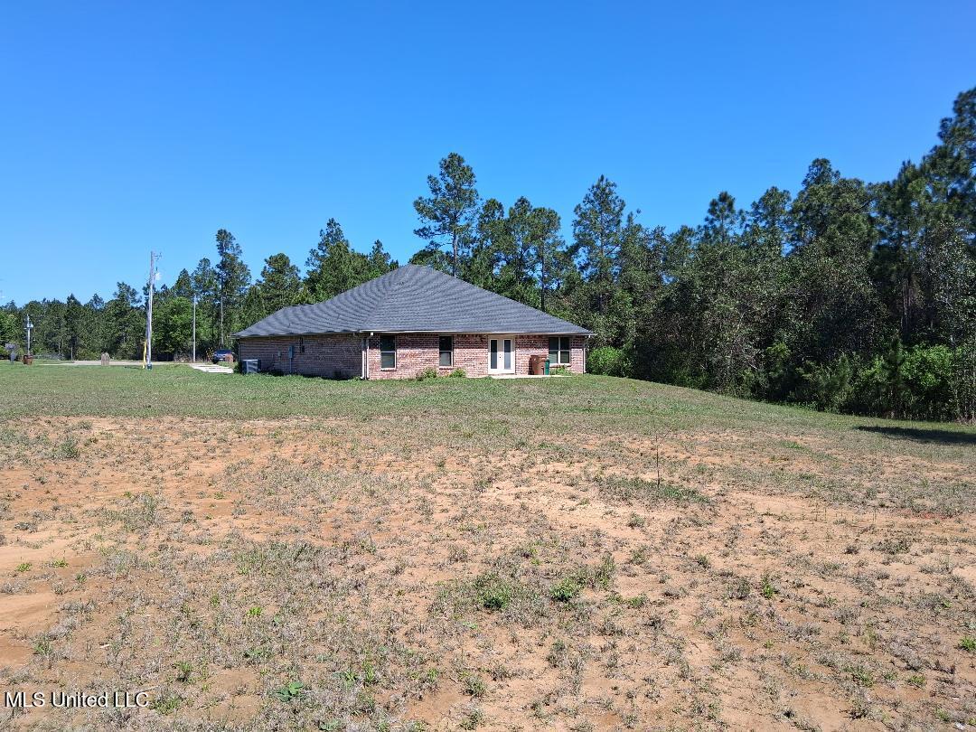 21449 W Edgewood Drive, Saucier, Mississippi image 7