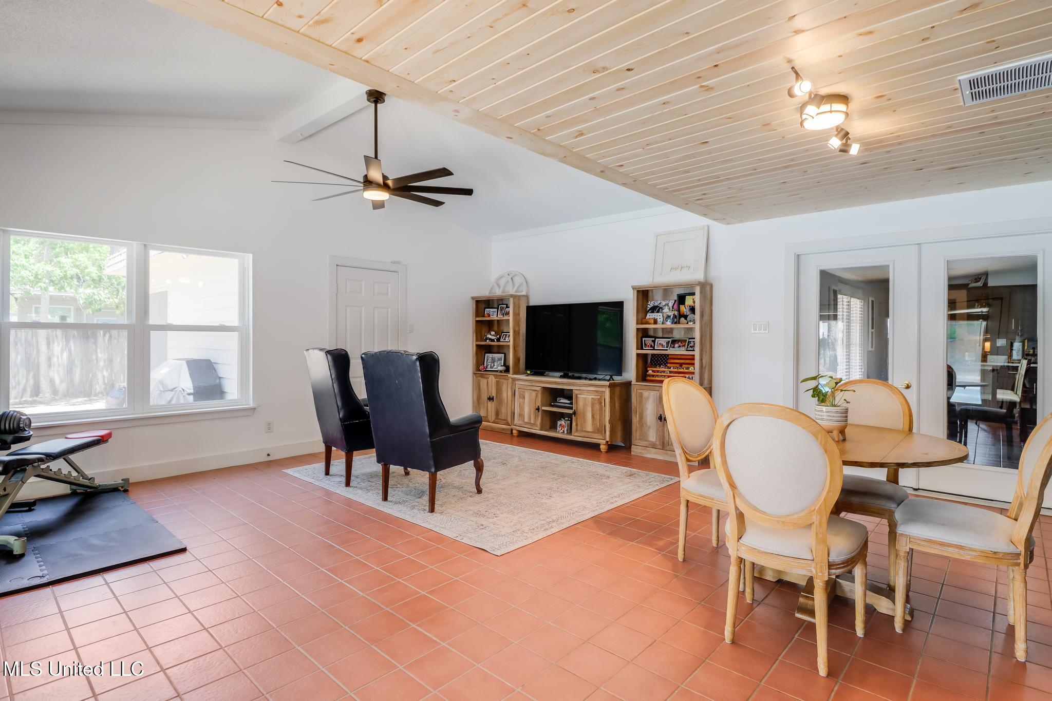 311 Westview Drive, Biloxi, Mississippi image 23