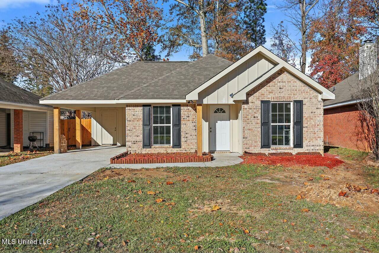 2043 Red Oak Drive, Brandon, Mississippi image 2