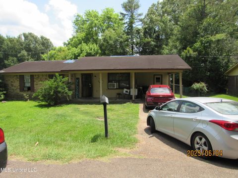 Homes For Sale - 601 Central St<br/> Yazoo County, Yazoo City, MS 39194