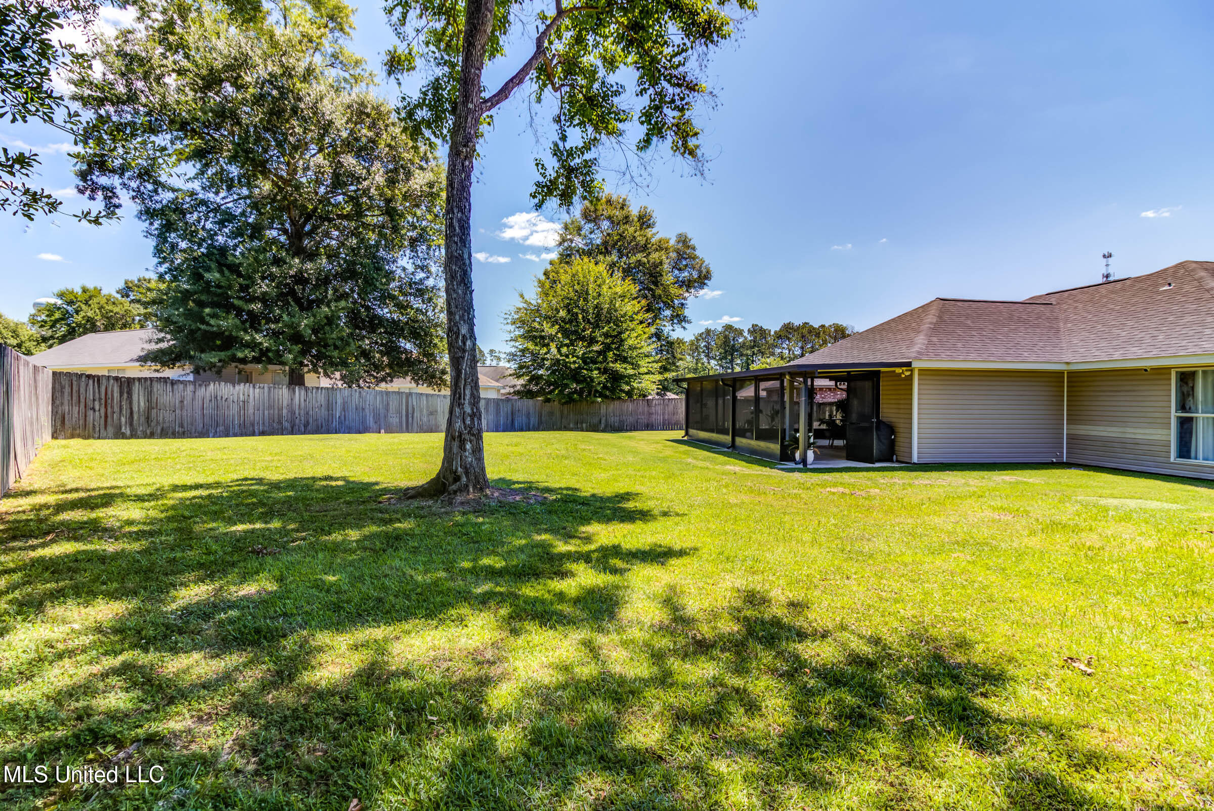 13745 Lawton Lane, Gulfport, Mississippi image 9