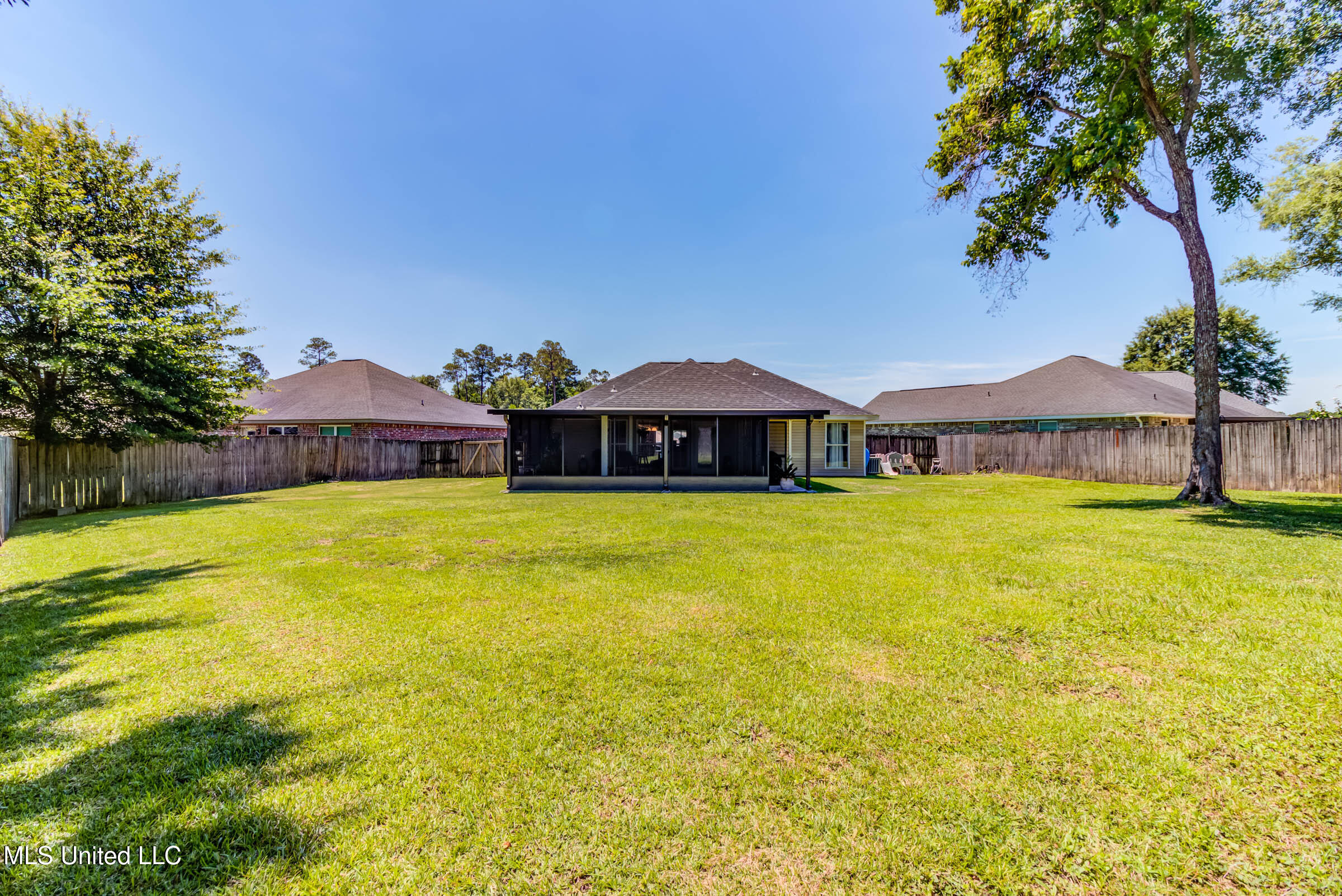 13745 Lawton Lane, Gulfport, Mississippi image 7