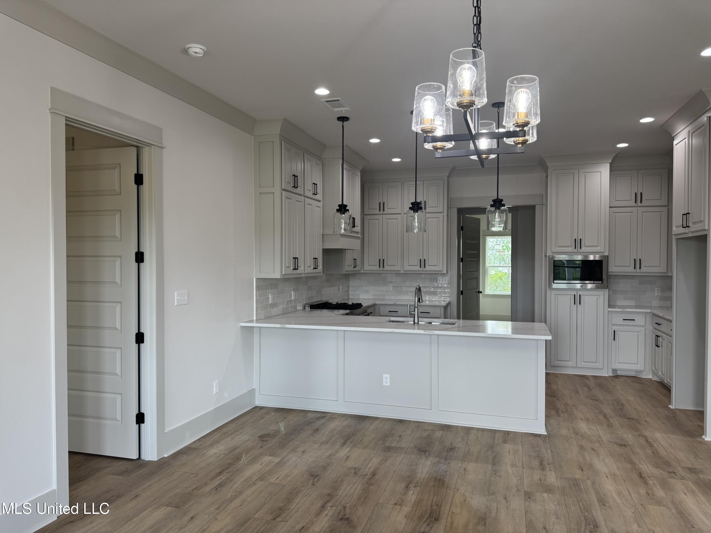 5009 Alaska Street, Bay Saint Louis, Mississippi image 25