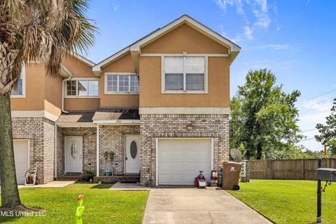 Townhouse in D'Iberville MS 3501 Riverbend Cove.jpg