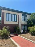 133 Hopkins Boulevard B