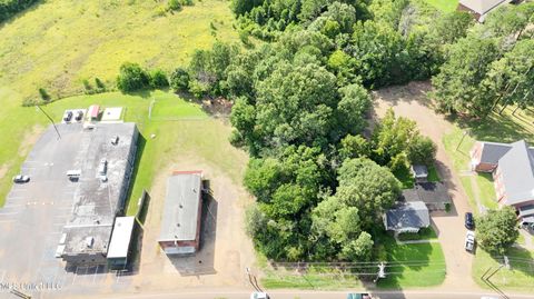 Vacant Land For Sale - Raymond Road<br/> Hinds County, Jackson, MS 39212