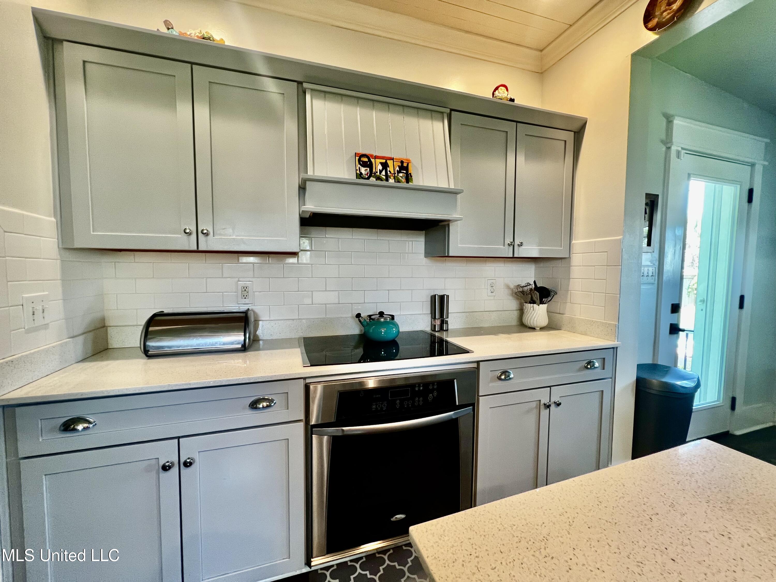 914 39th Avenue, Gulfport, Mississippi image 29