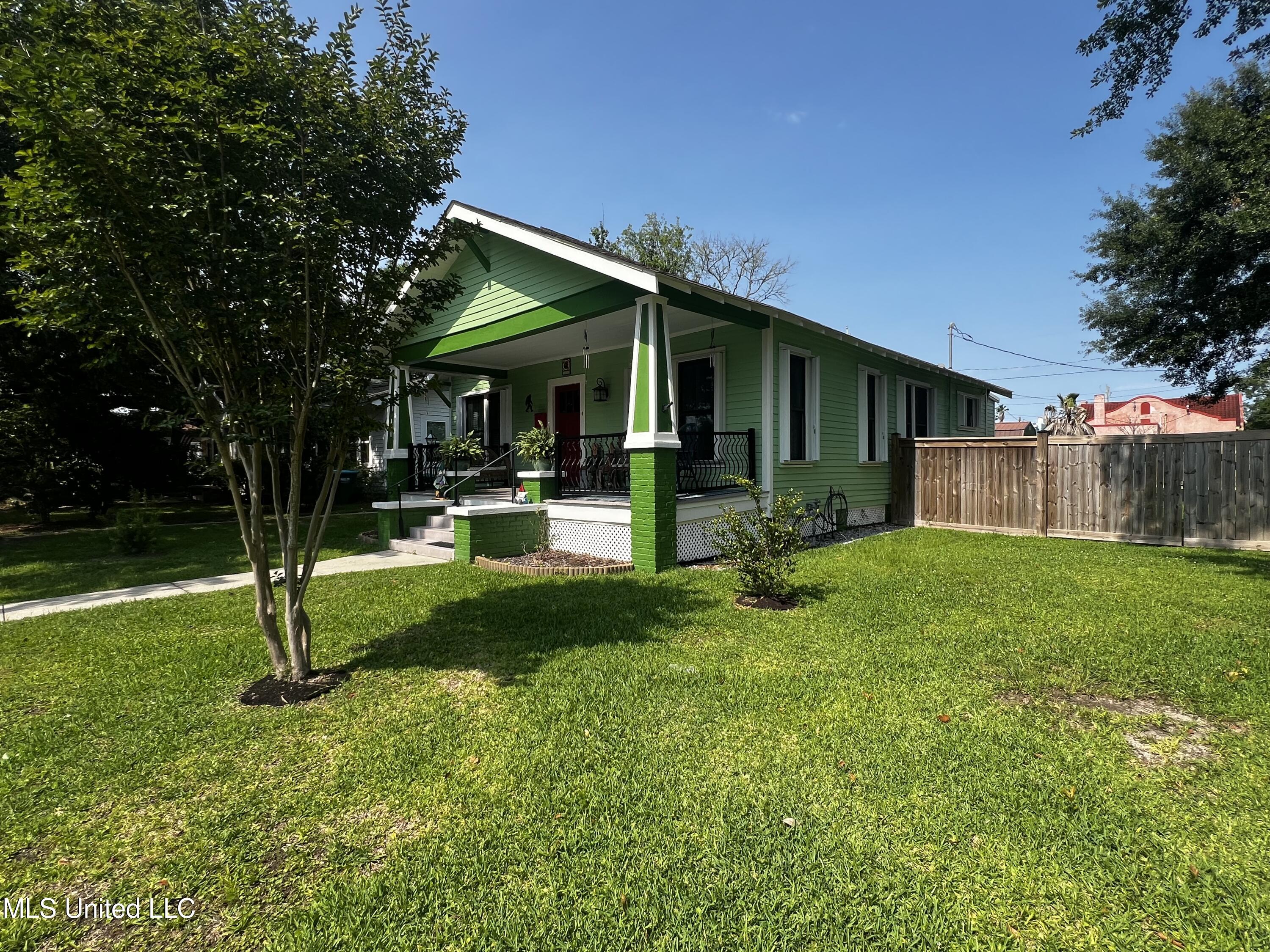 914 39th Avenue, Gulfport, Mississippi image 1