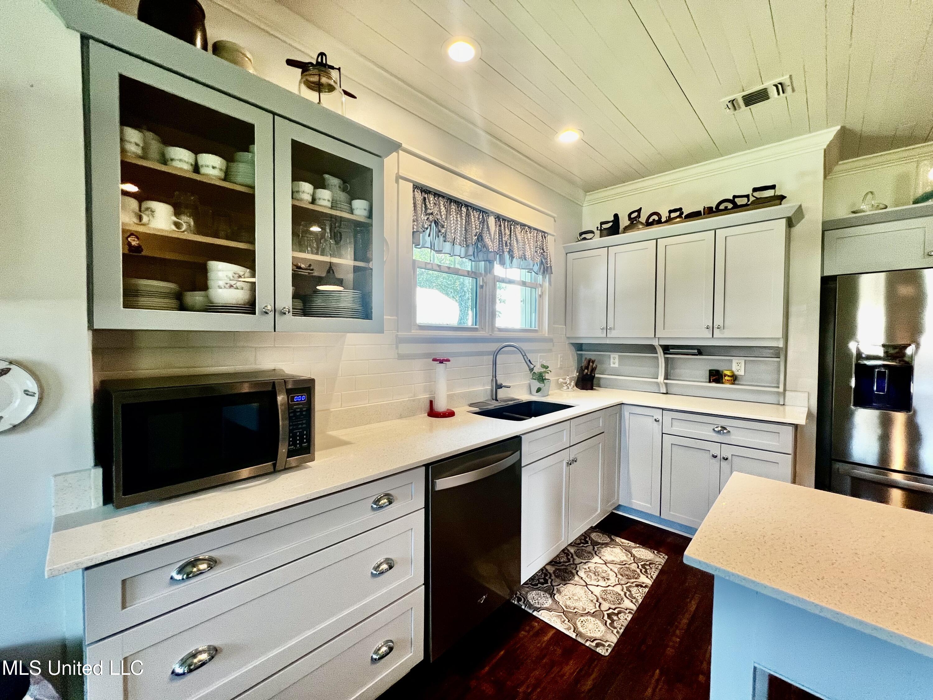 914 39th Avenue, Gulfport, Mississippi image 26
