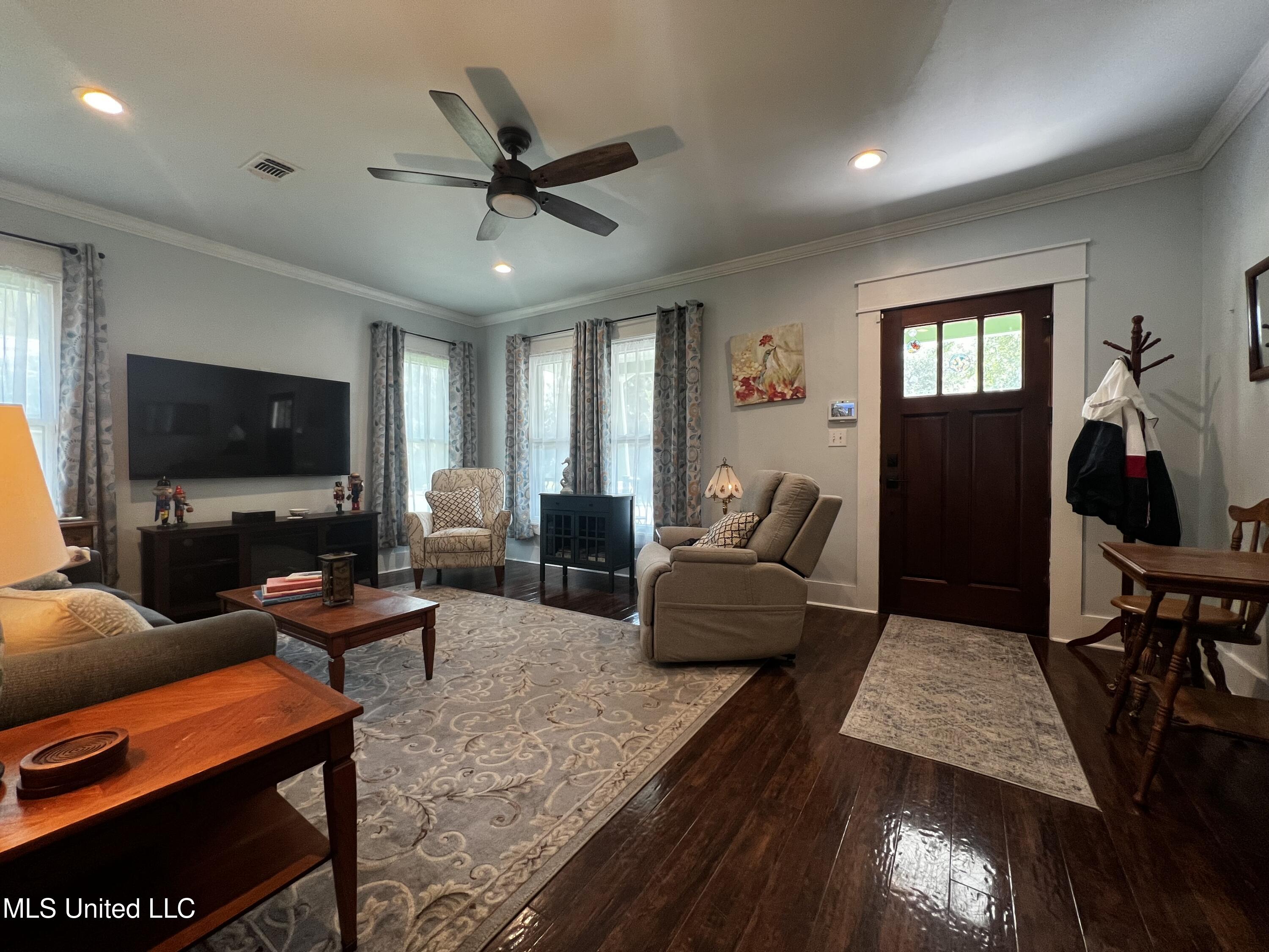 914 39th Avenue, Gulfport, Mississippi image 8