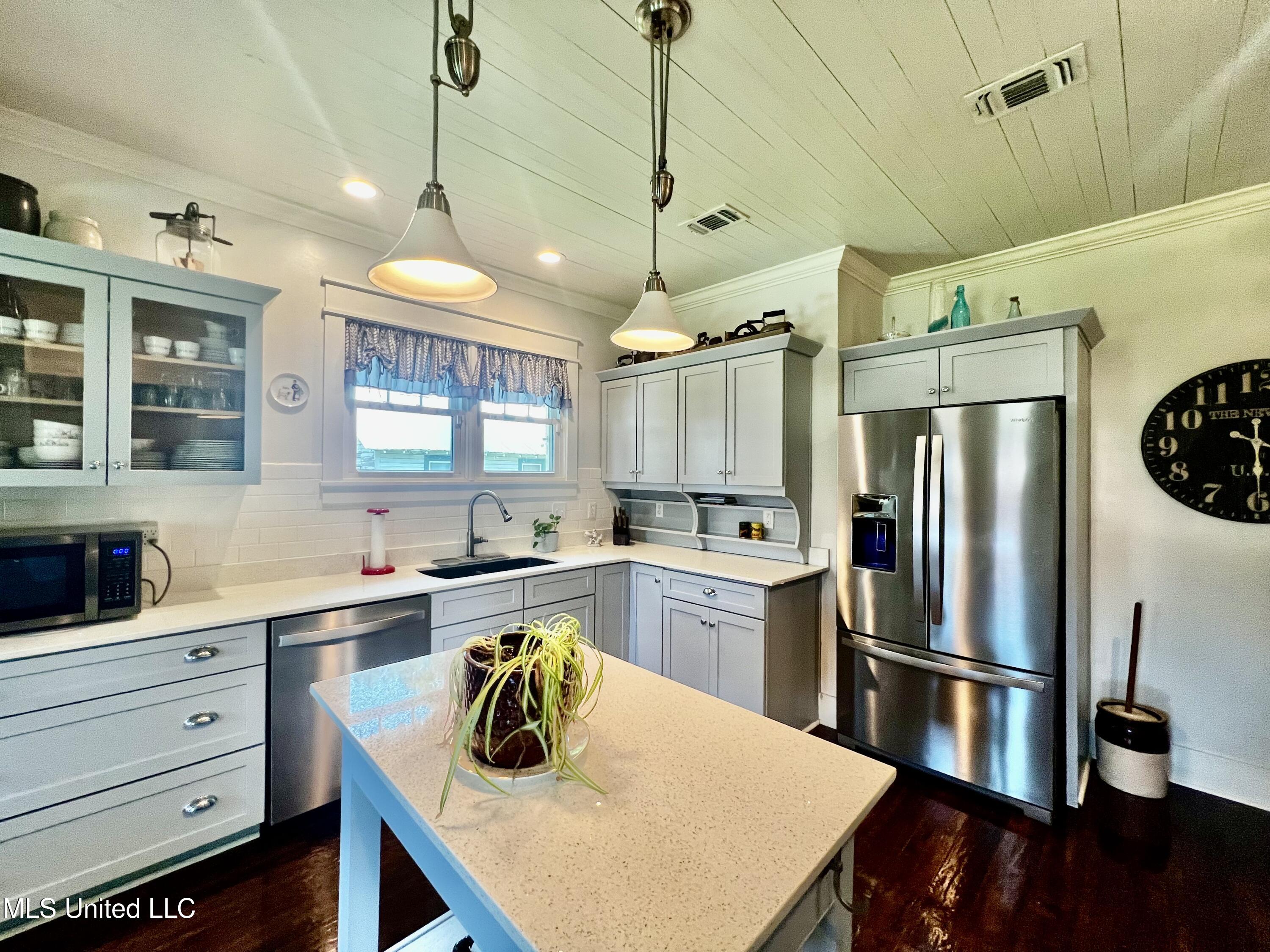 914 39th Avenue, Gulfport, Mississippi image 27