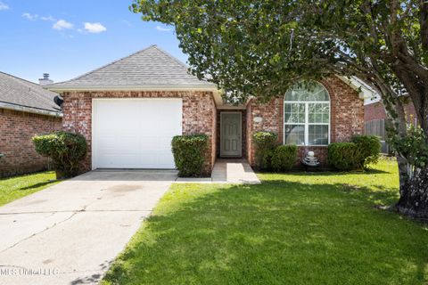 Single Family Residence in Gulfport MS 19461 Lake Village Drive.jpg