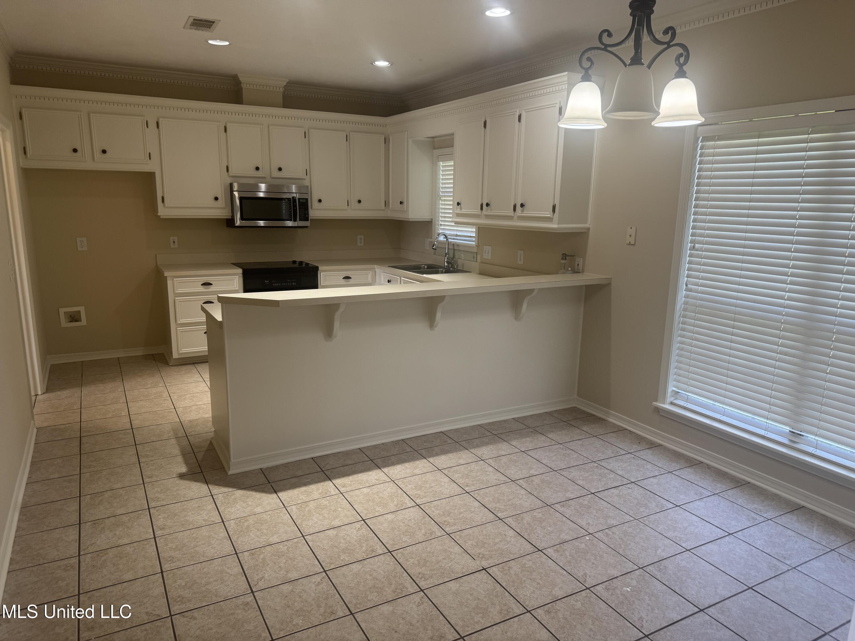 810 Meadow Way Cove, Byram, Mississippi image 38