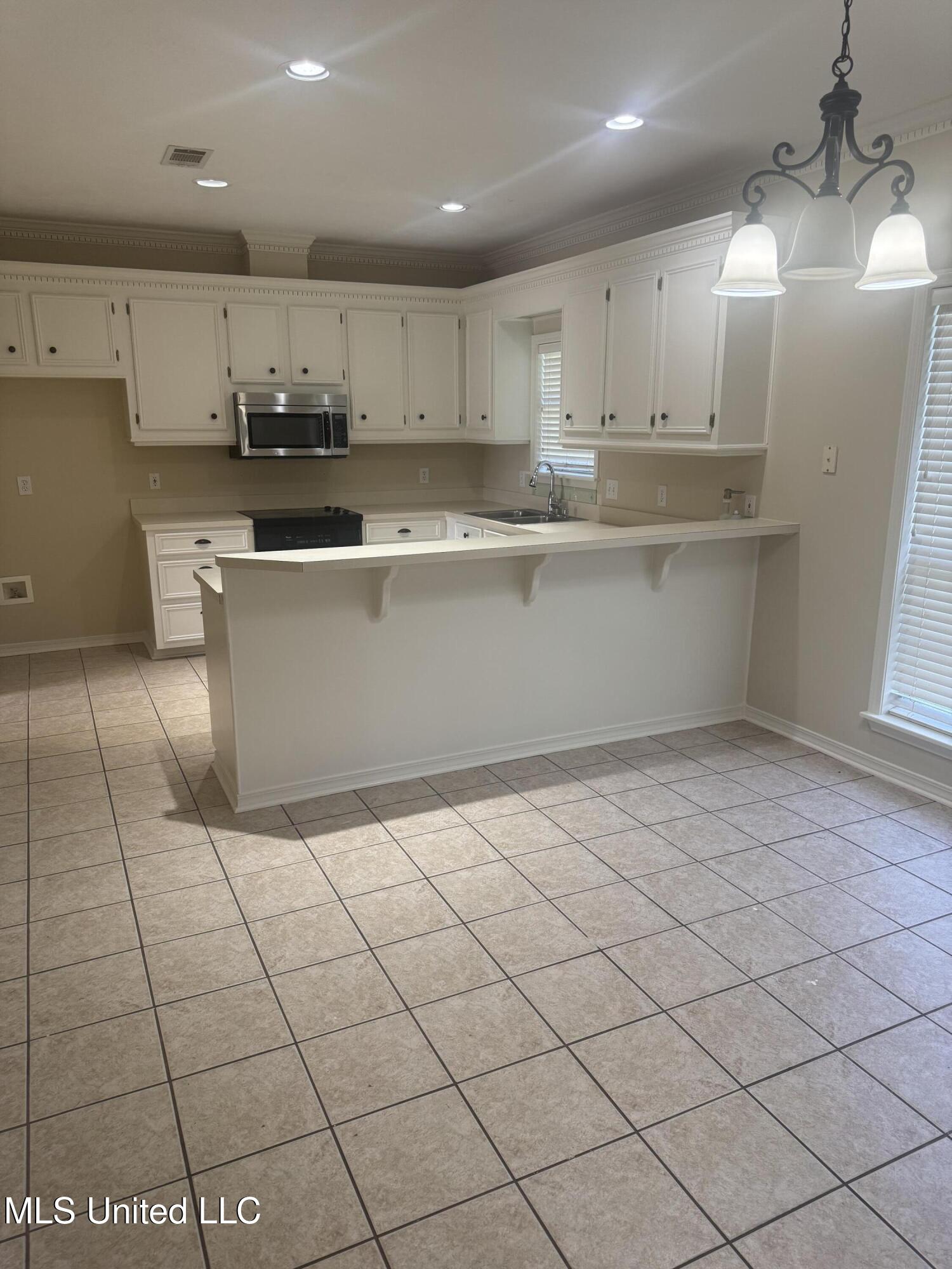 810 Meadow Way Cove, Byram, Mississippi image 39