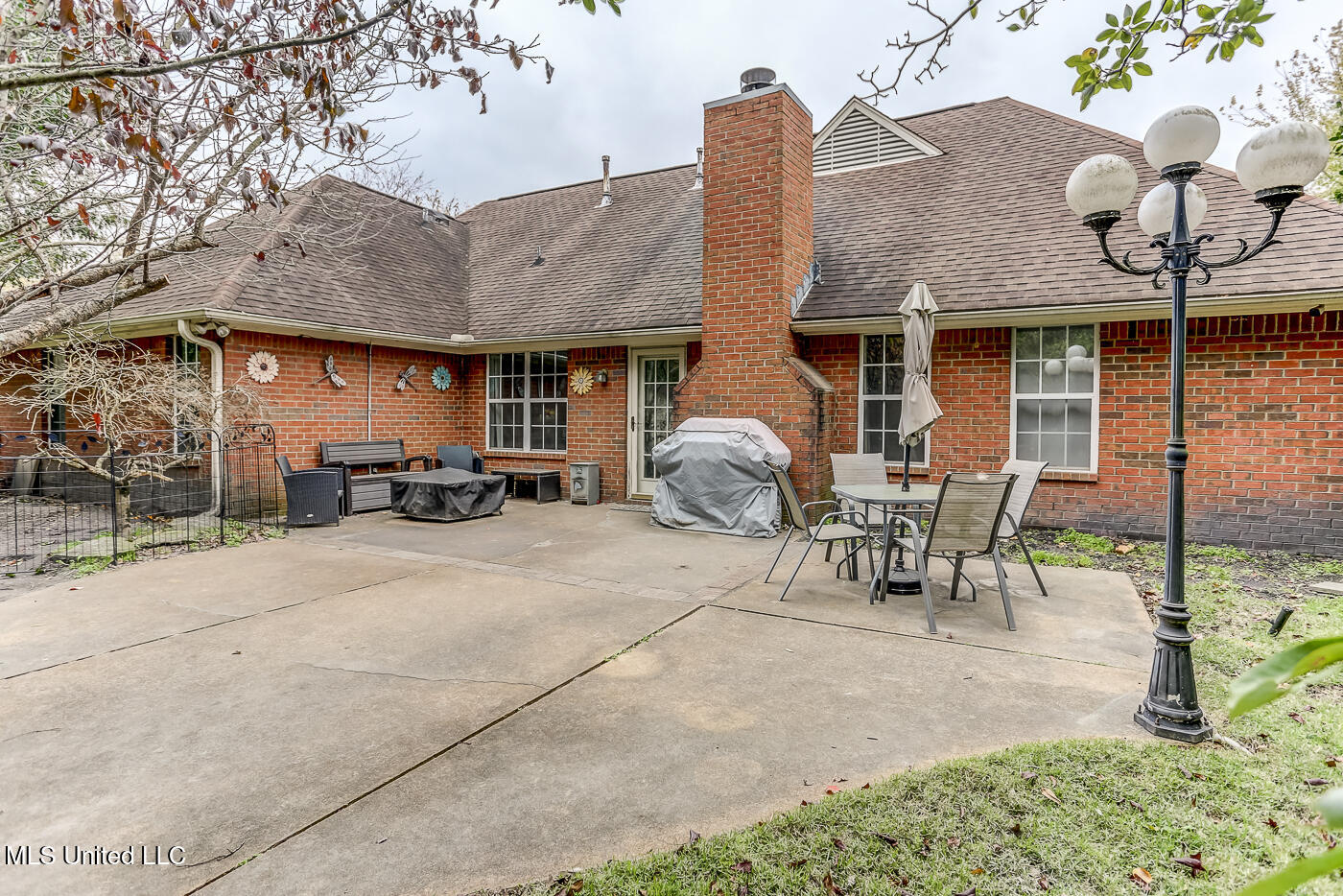 5868 E White Ridge Circle, Olive Branch, Mississippi image 23