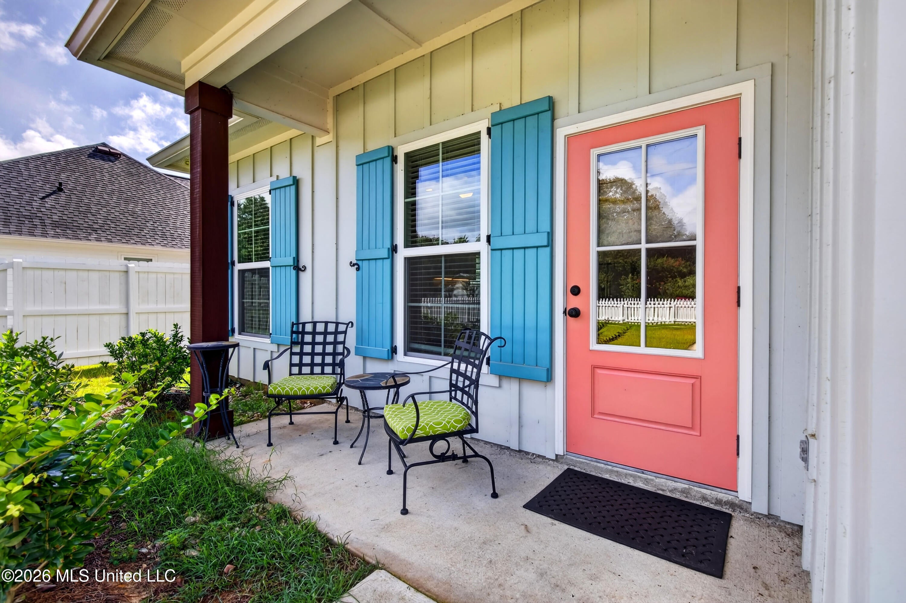818 Old Spanish Trail