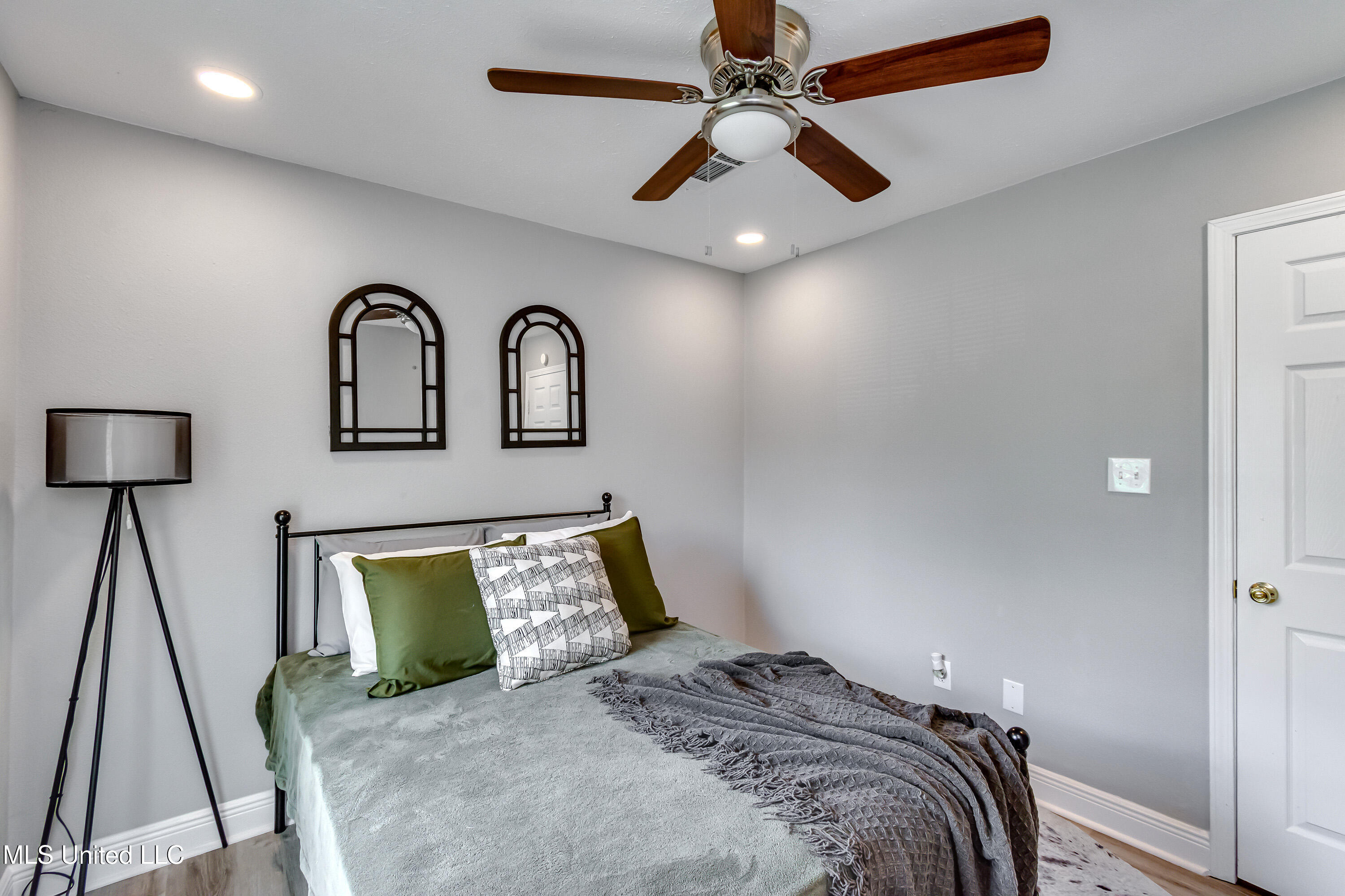 148 Thousand Oaks Circle, Jackson, Mississippi image 15