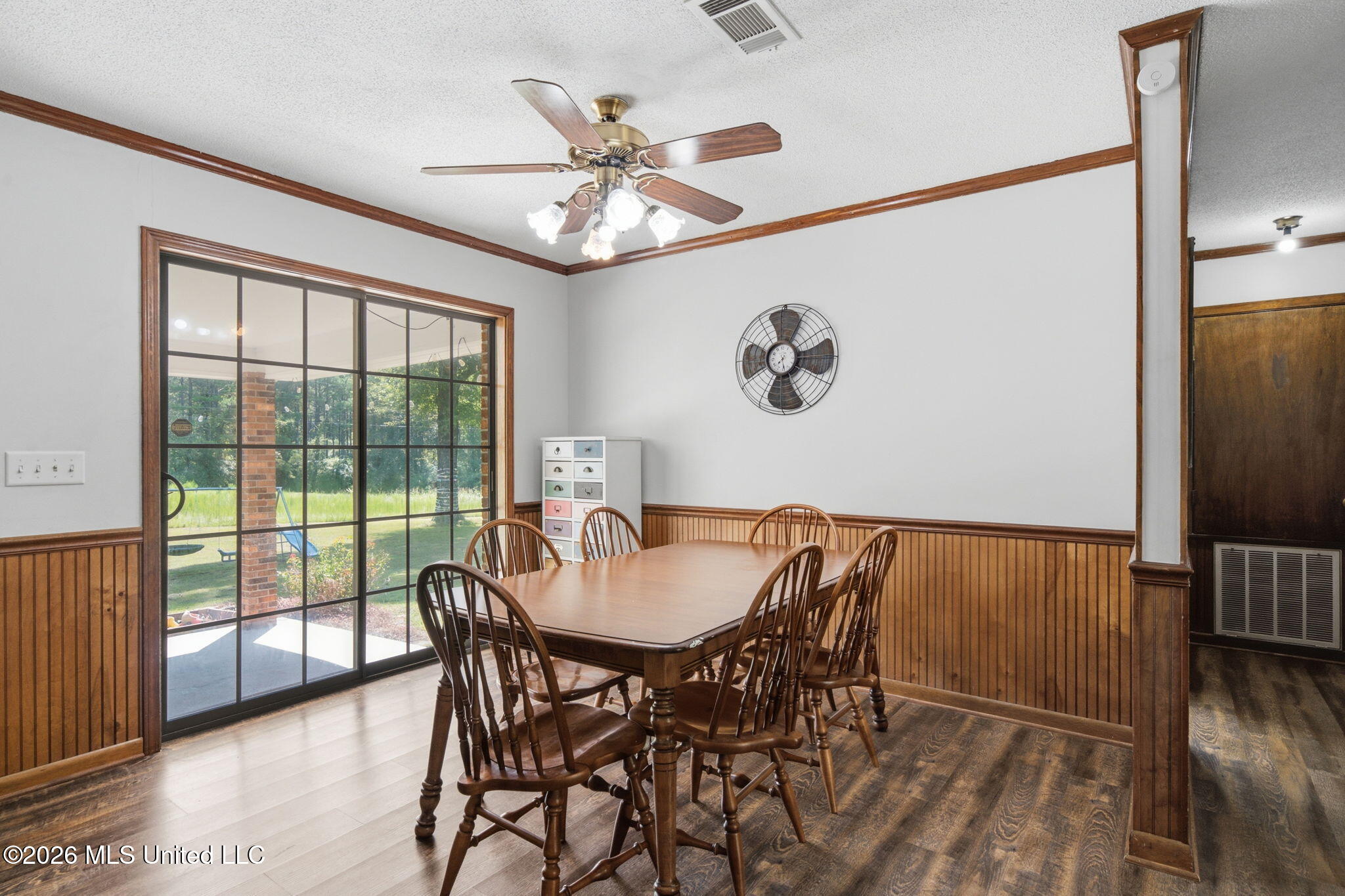 906 Williamsburg Road