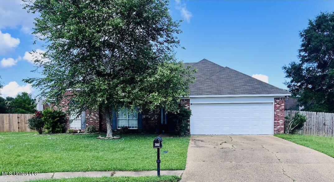 302 Chatfiel Cove, Madison, Mississippi image 1