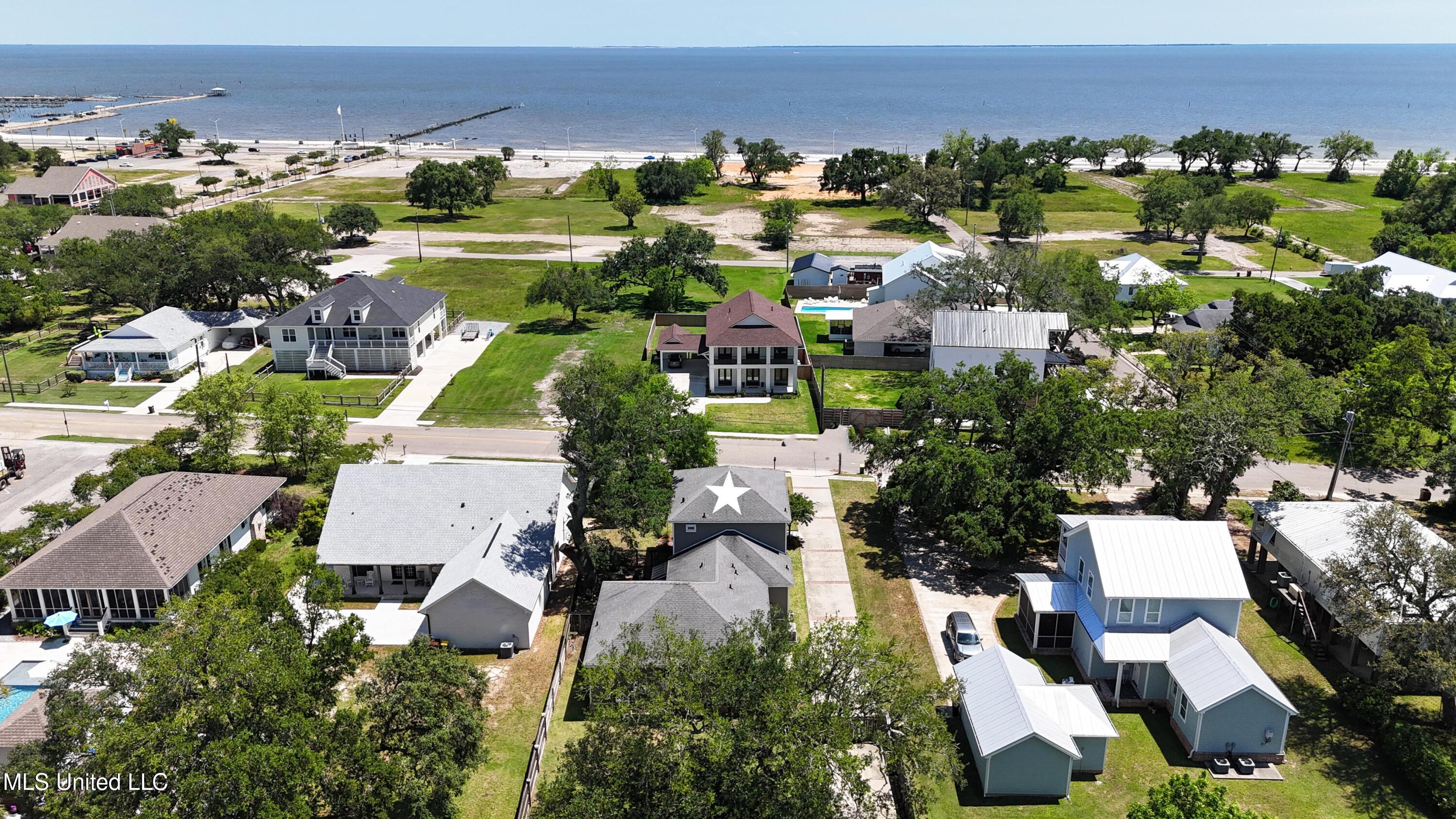 118 W Fourth Street, Long Beach, Mississippi image 44
