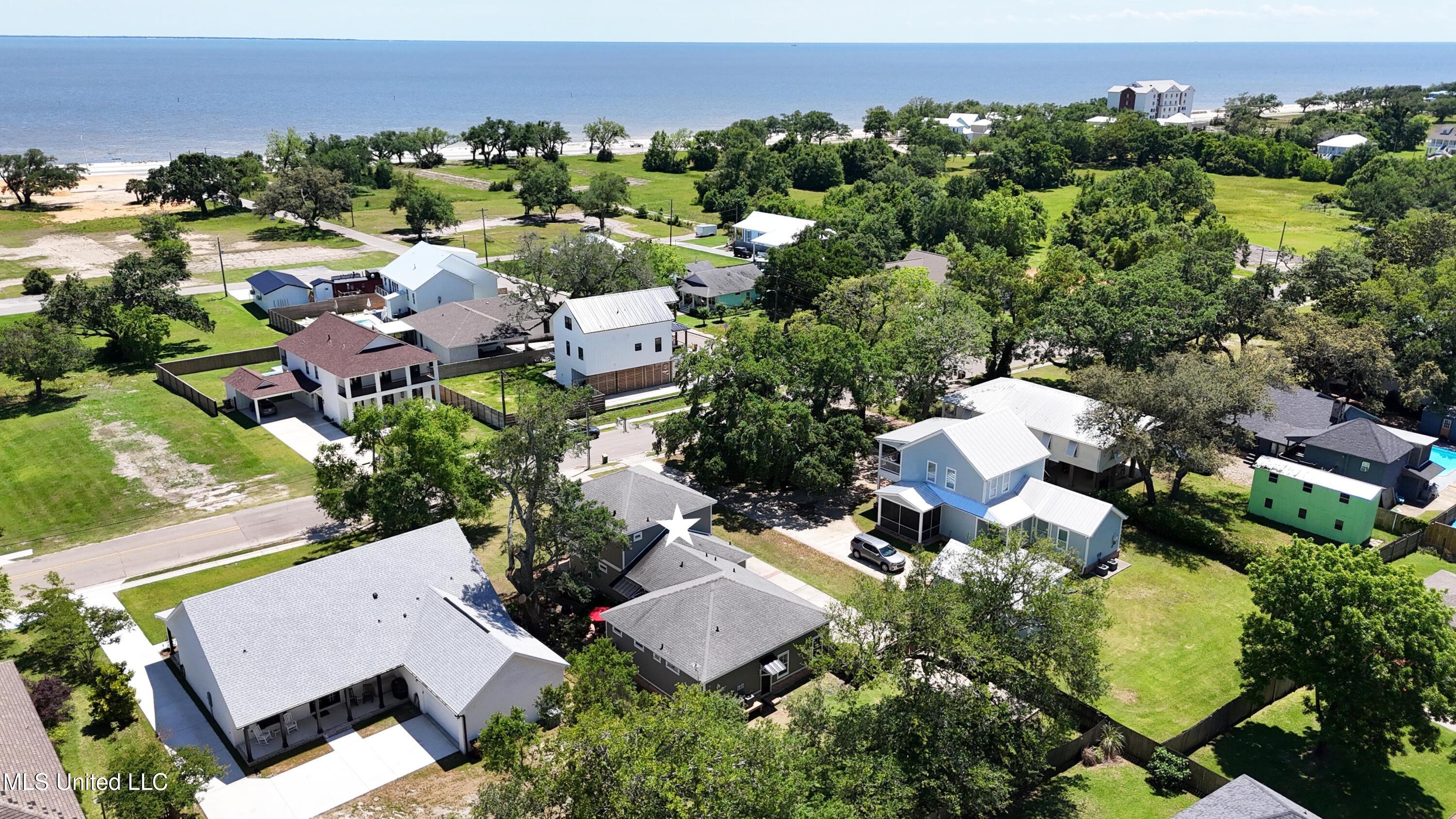 118 W Fourth Street, Long Beach, Mississippi image 45