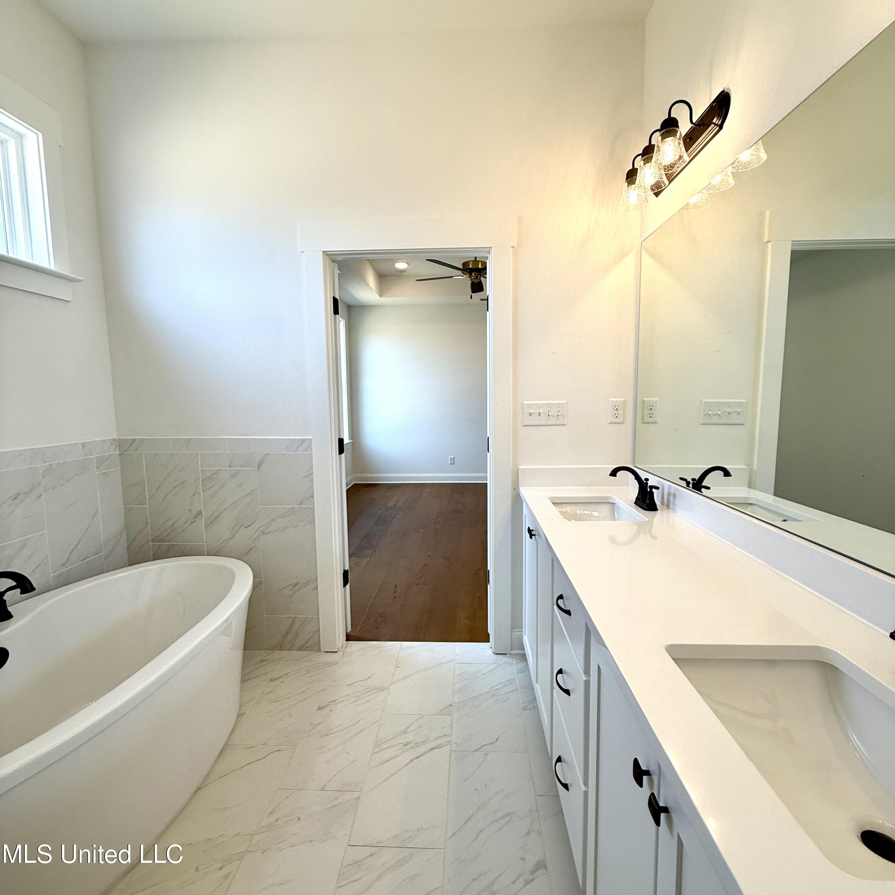 607 Sunflower Street, Nesbit, Mississippi image 22