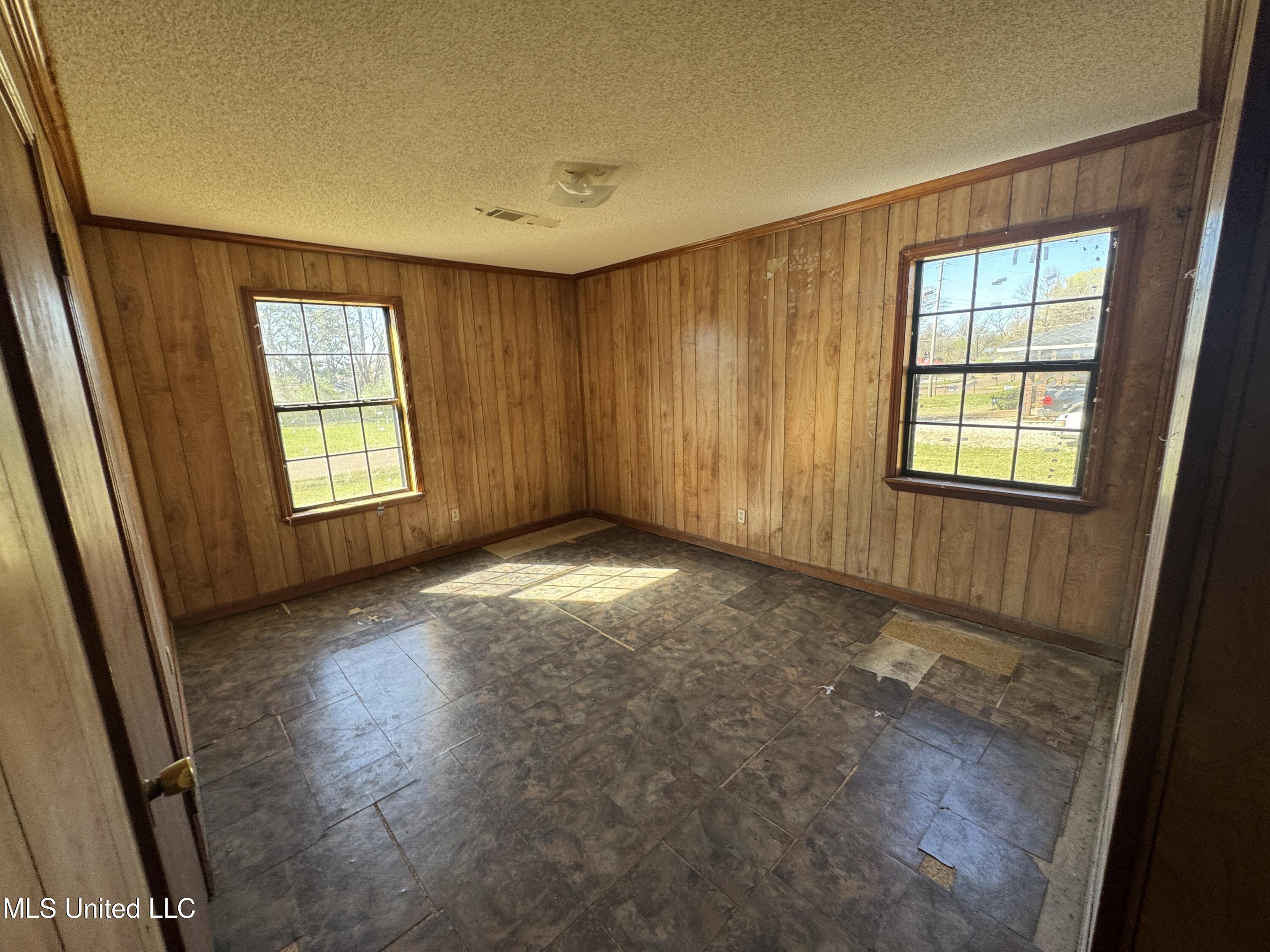 115 Sharon Heights, Holly Springs, Mississippi image 17