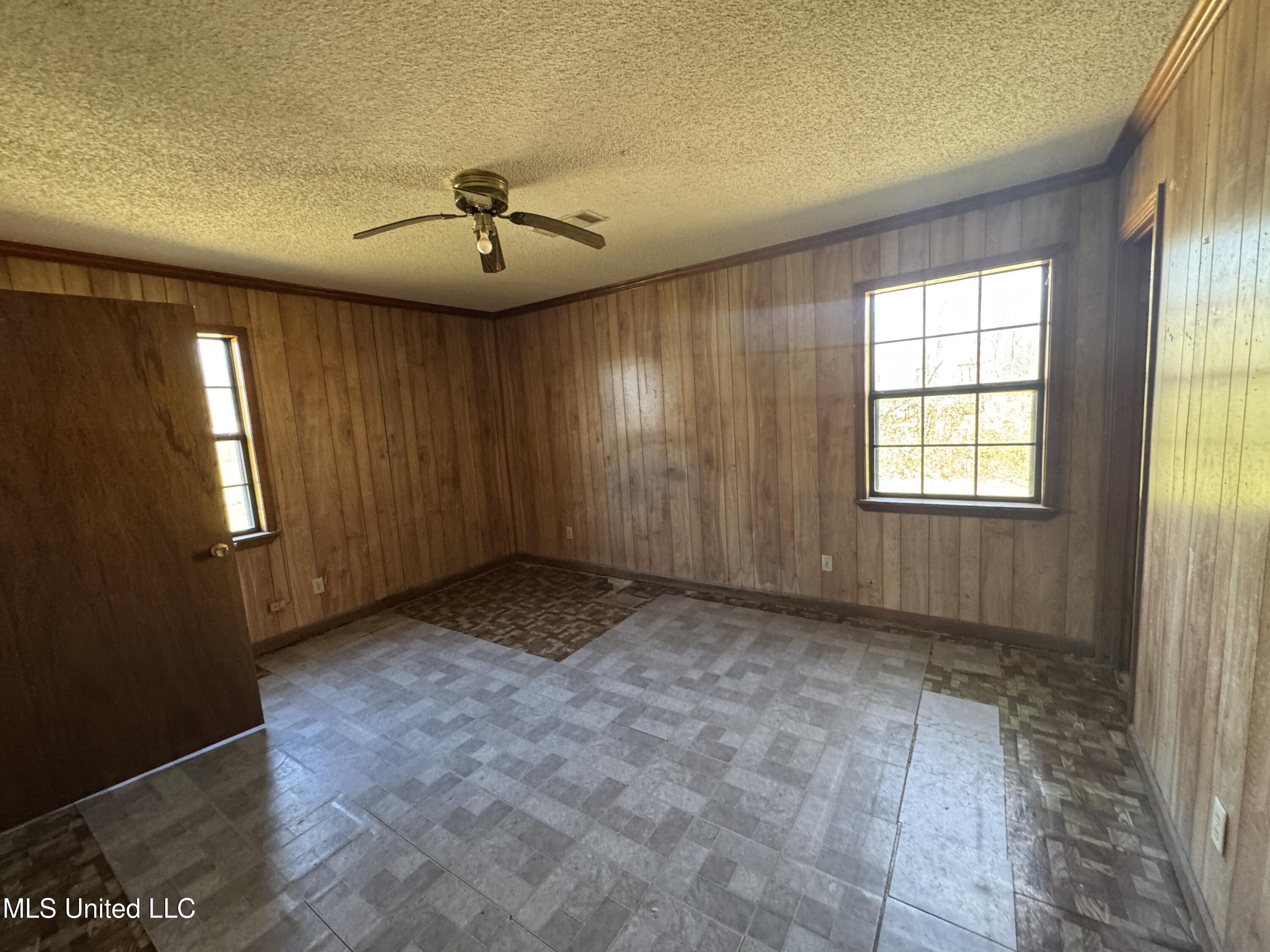 115 Sharon Heights, Holly Springs, Mississippi image 15