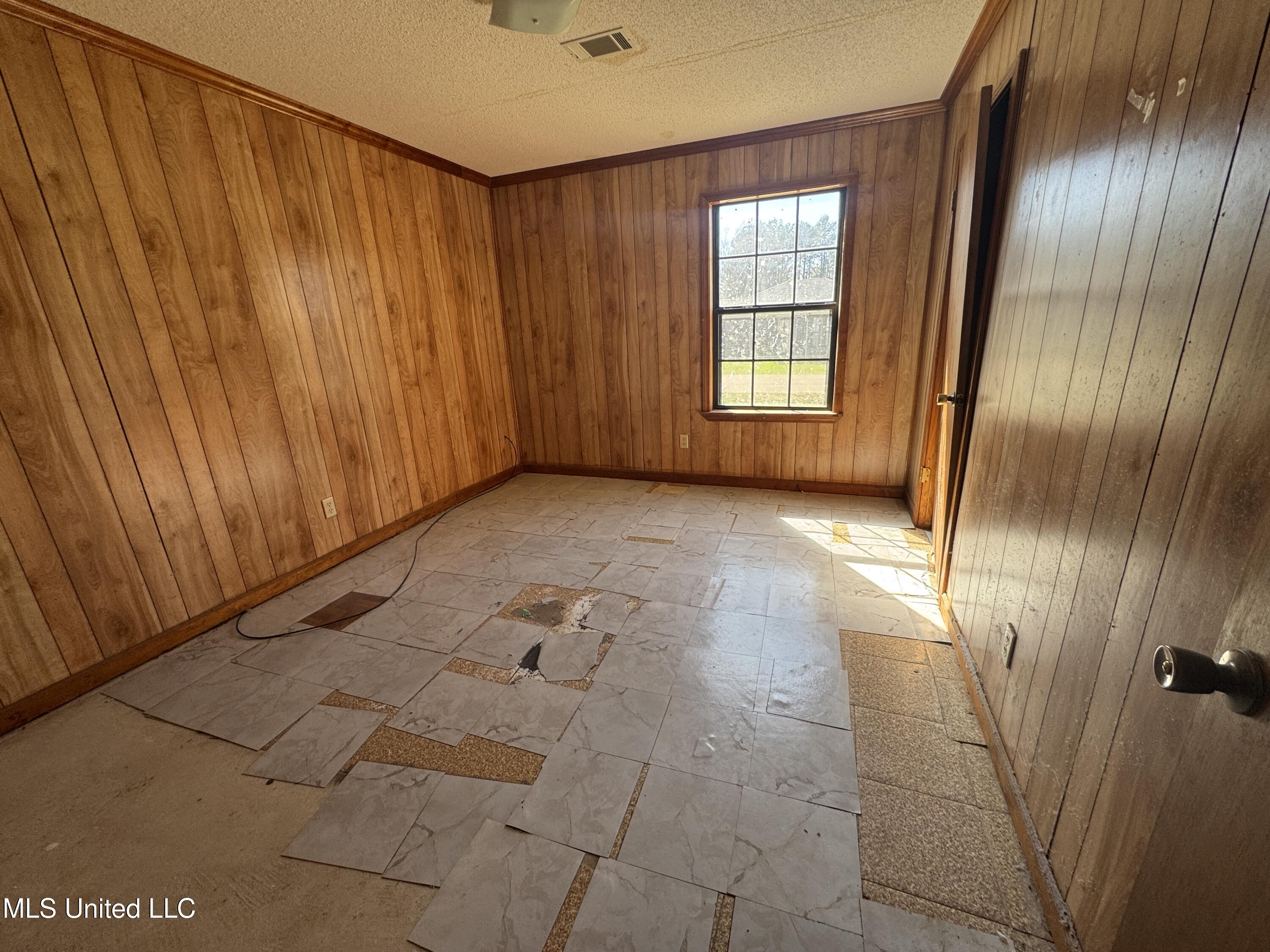 115 Sharon Heights, Holly Springs, Mississippi image 13