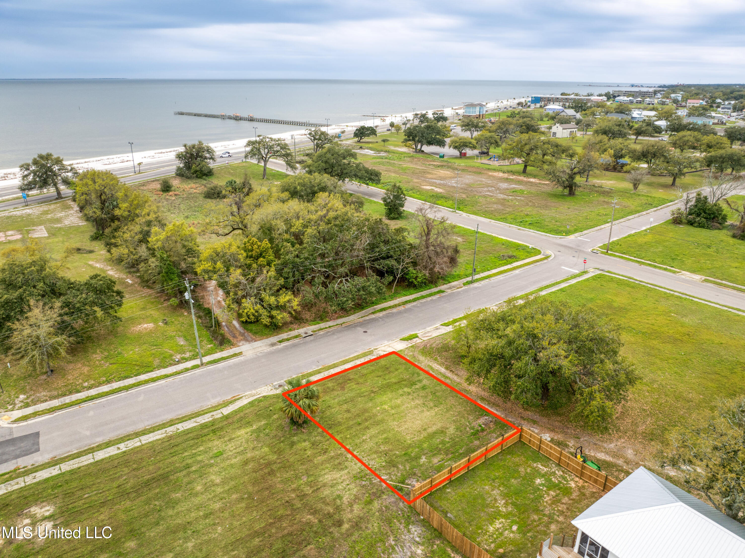 3706 8th Street, Gulfport, Mississippi image 1