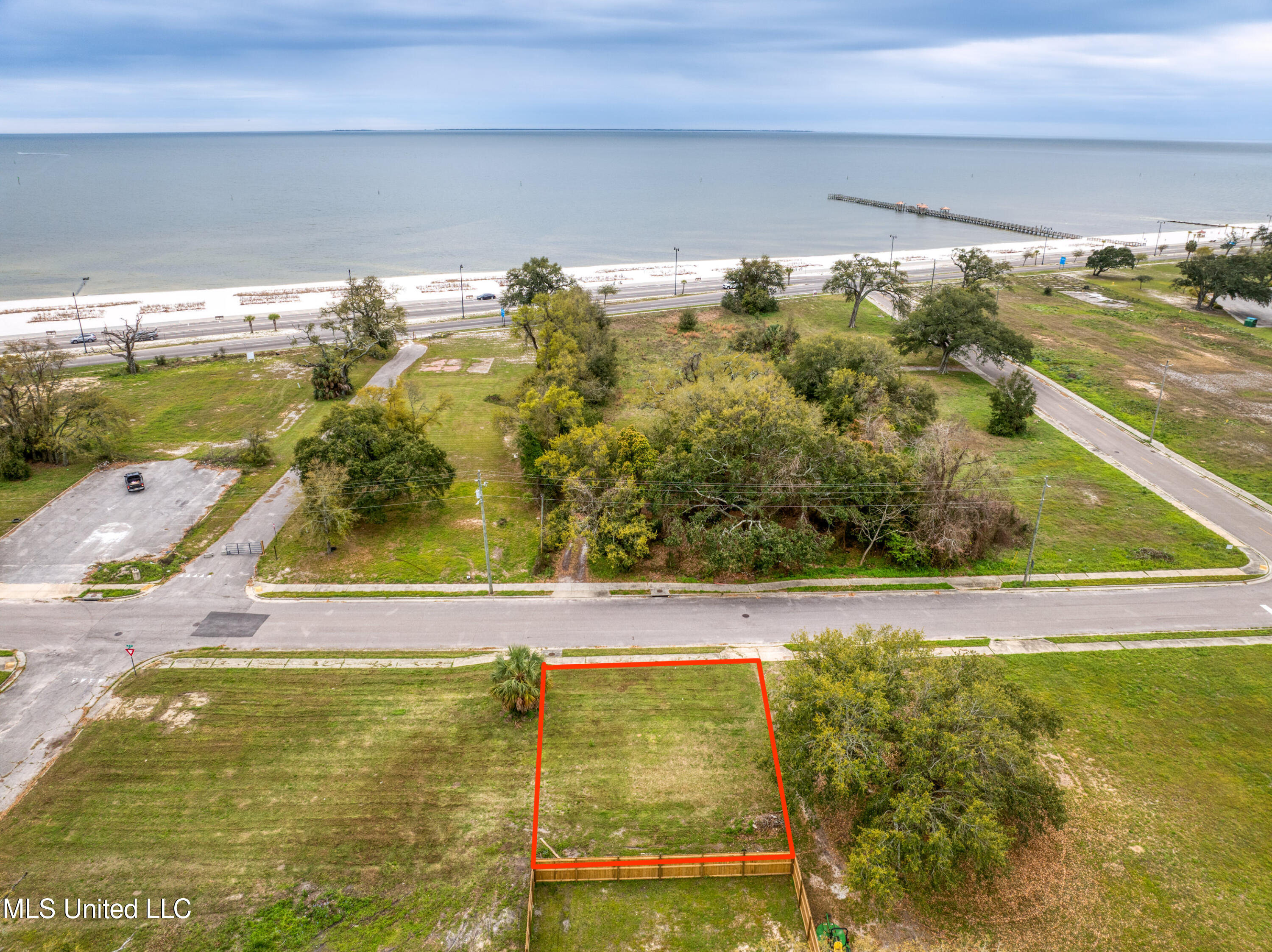 3706 8th Street, Gulfport, Mississippi image 2