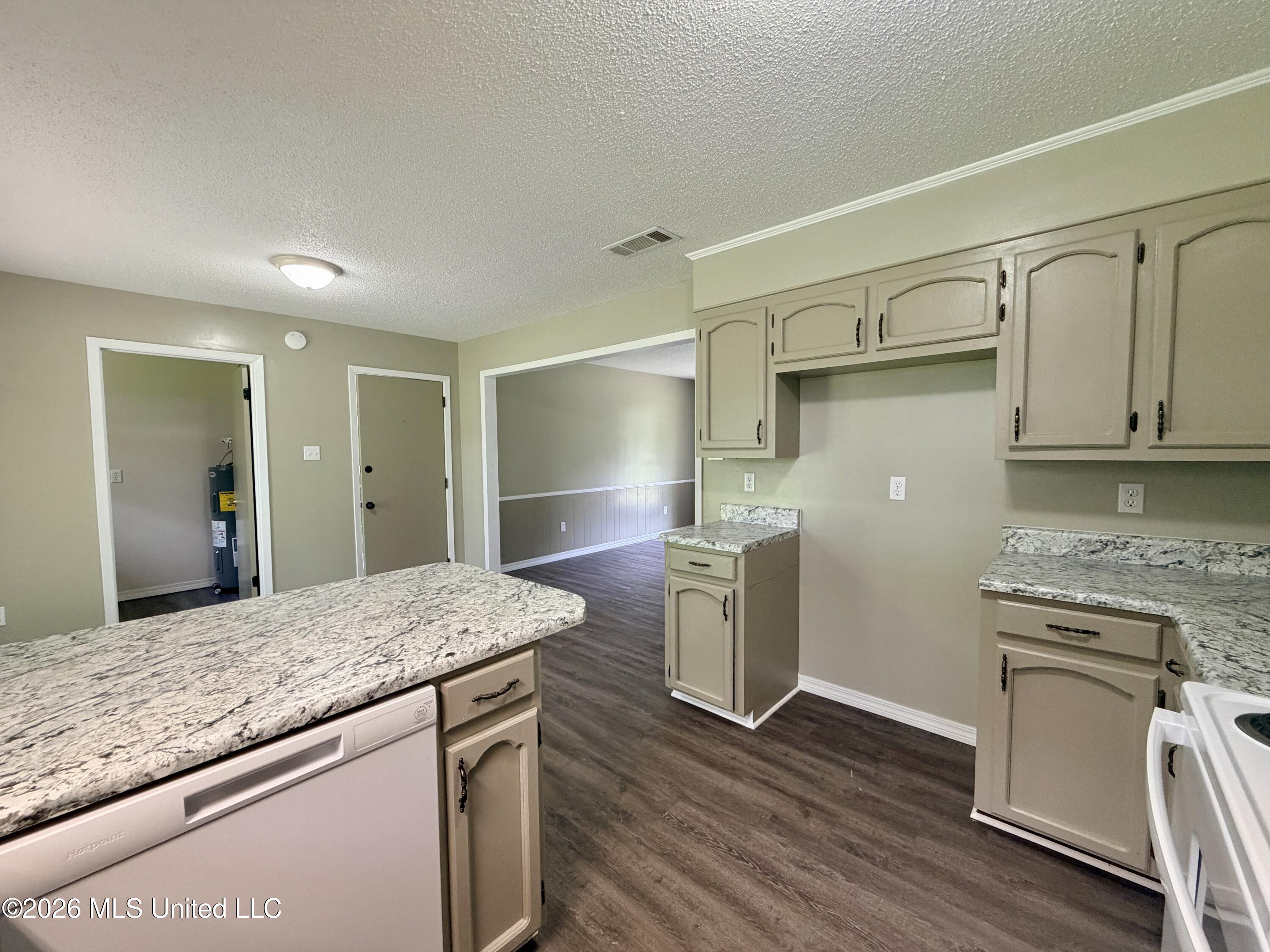 107 Driftwood Drive
