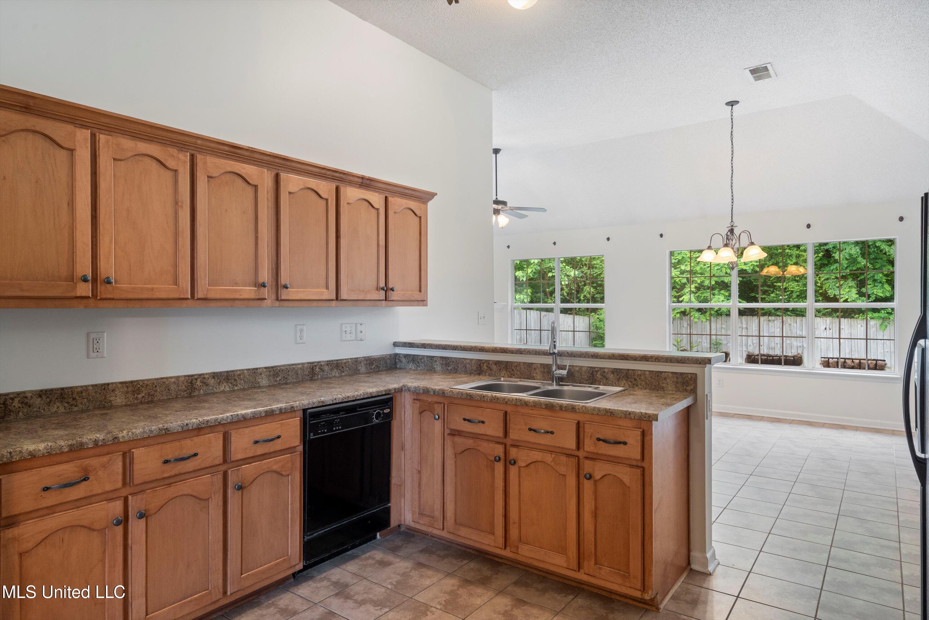 3115 Amanda Belle, Southaven, Mississippi image 14