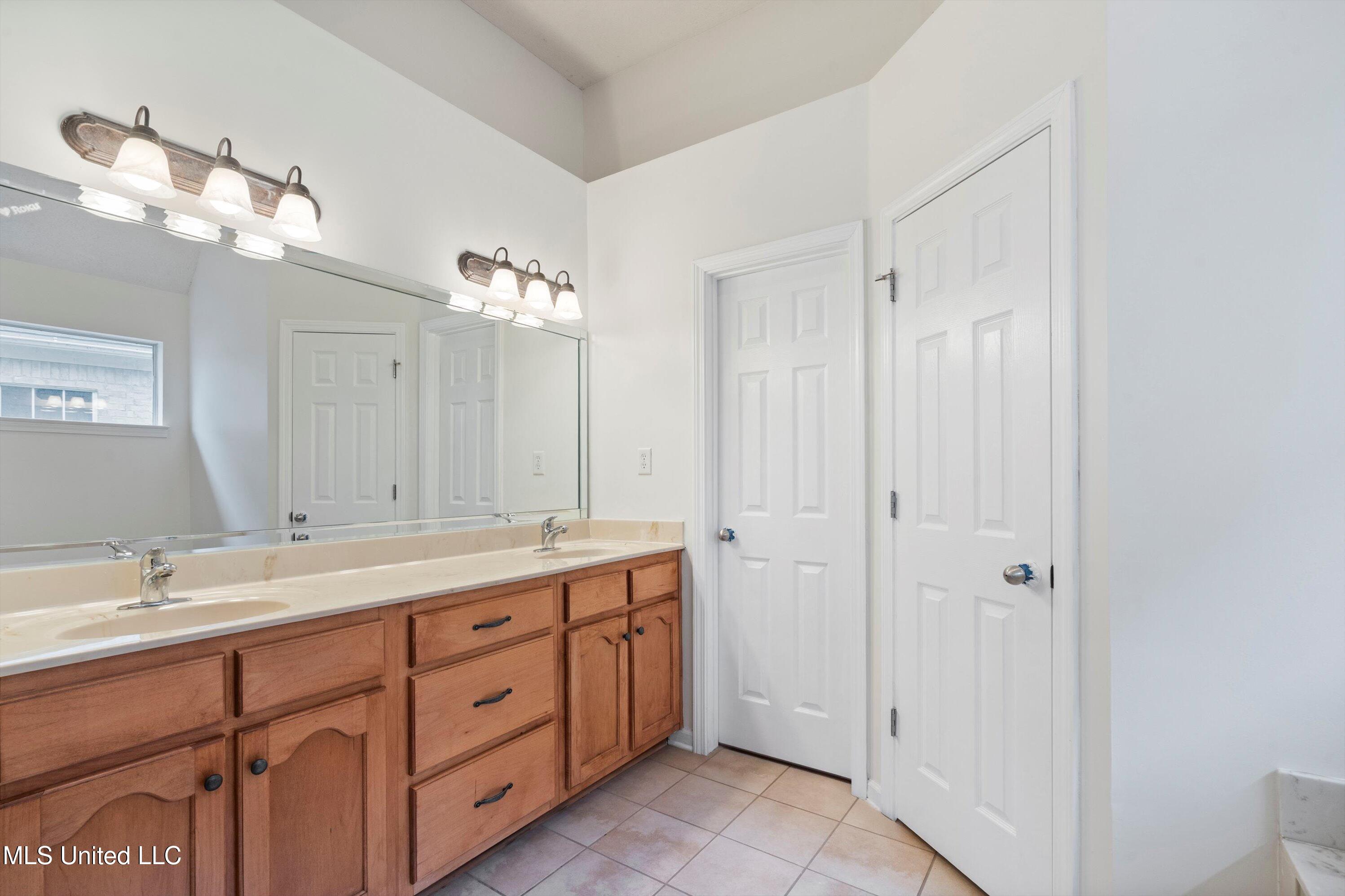 3115 Amanda Belle, Southaven, Mississippi image 18
