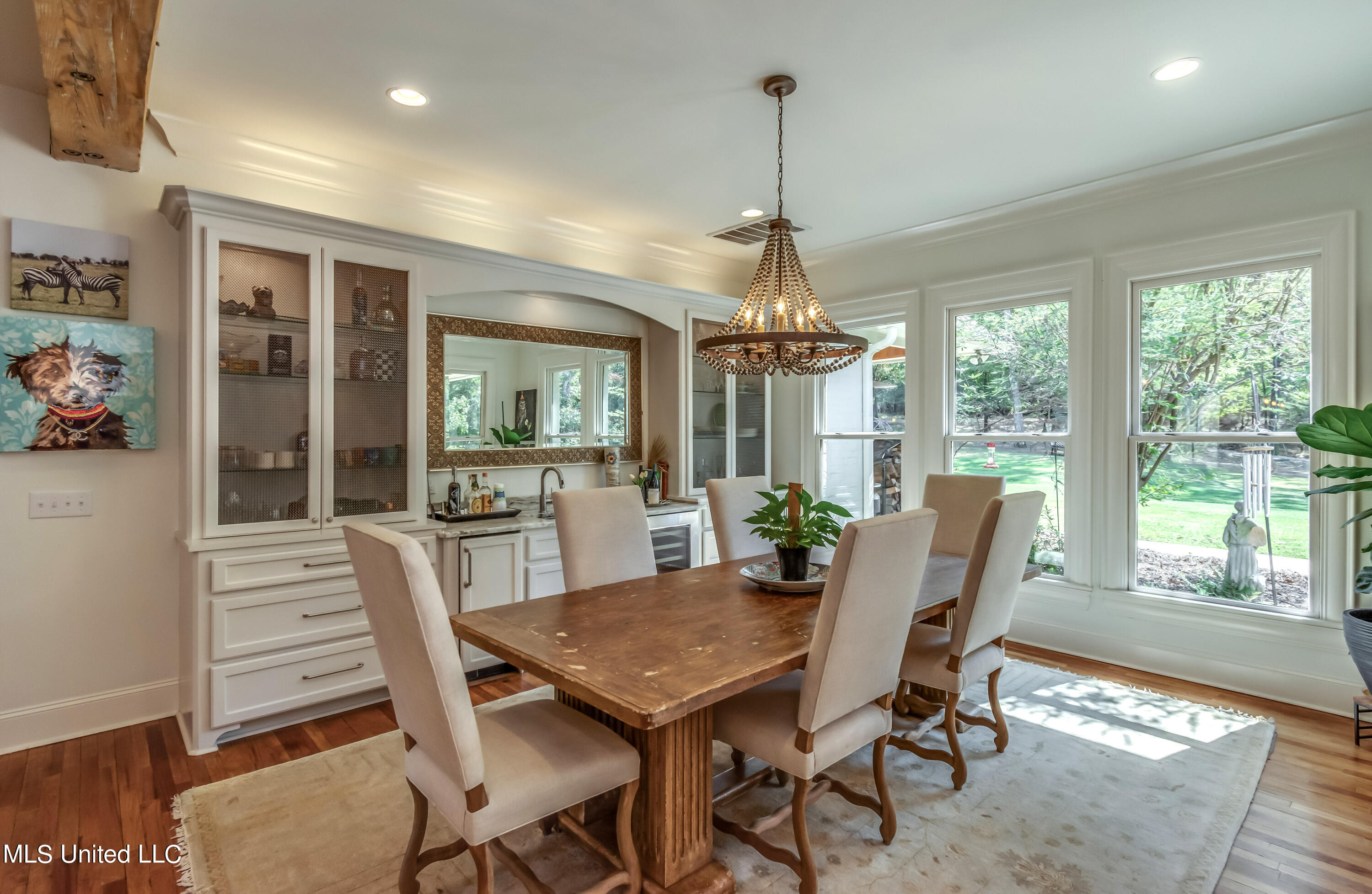 Madison, Mississippi 39110, United States, 5 Bedrooms Bedrooms, ,4 BathroomsBathrooms,Residential,Pending,69639