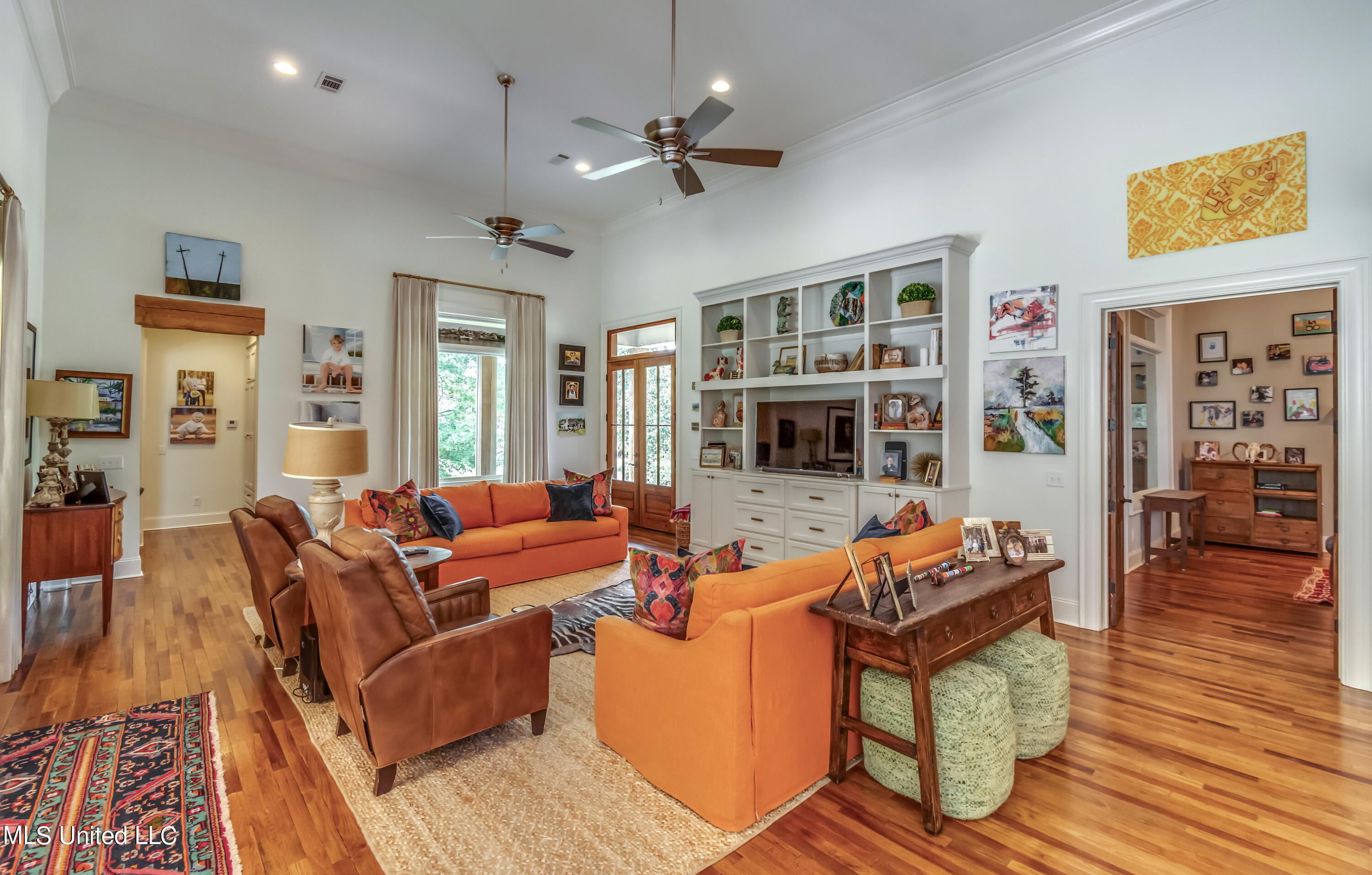 Madison, Mississippi 39110, United States, 5 Bedrooms Bedrooms, ,4 BathroomsBathrooms,Residential,Pending,69639