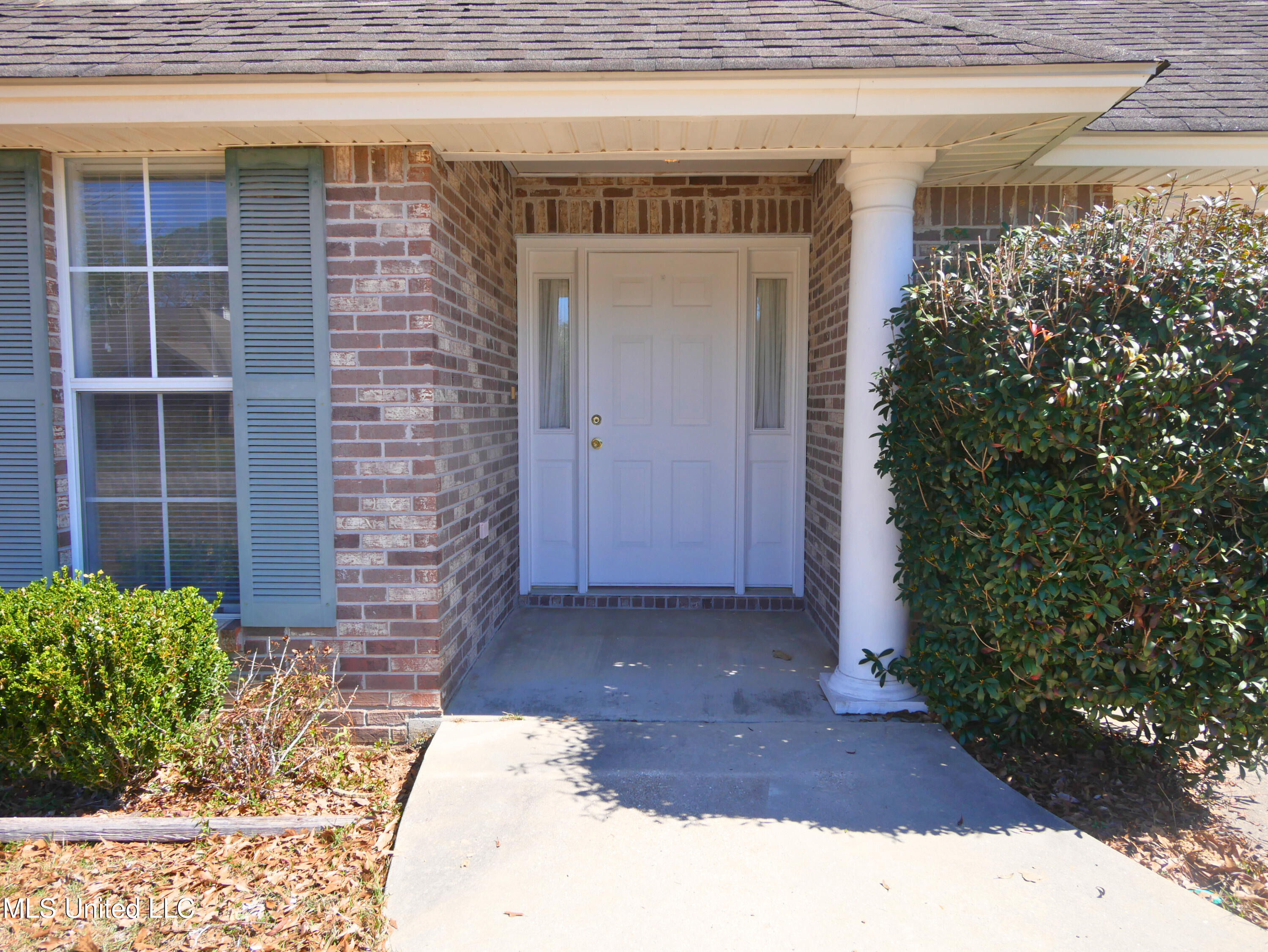 846 Kimo Court, Diamondhead, Mississippi image 3