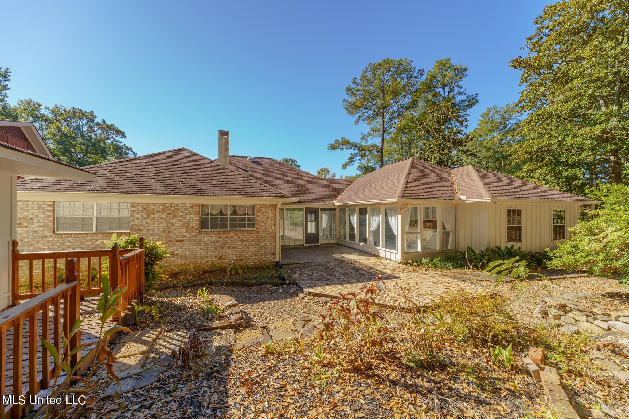 3303 Brookwood Drive, Hattiesburg, Mississippi image 37