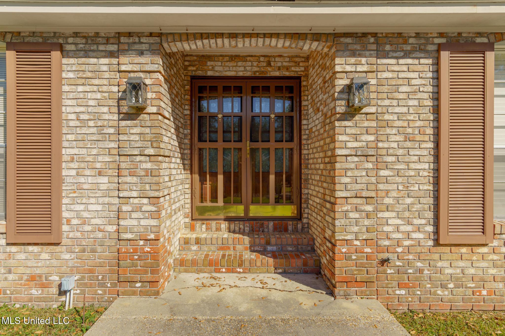 3303 Brookwood Drive, Hattiesburg, Mississippi image 3