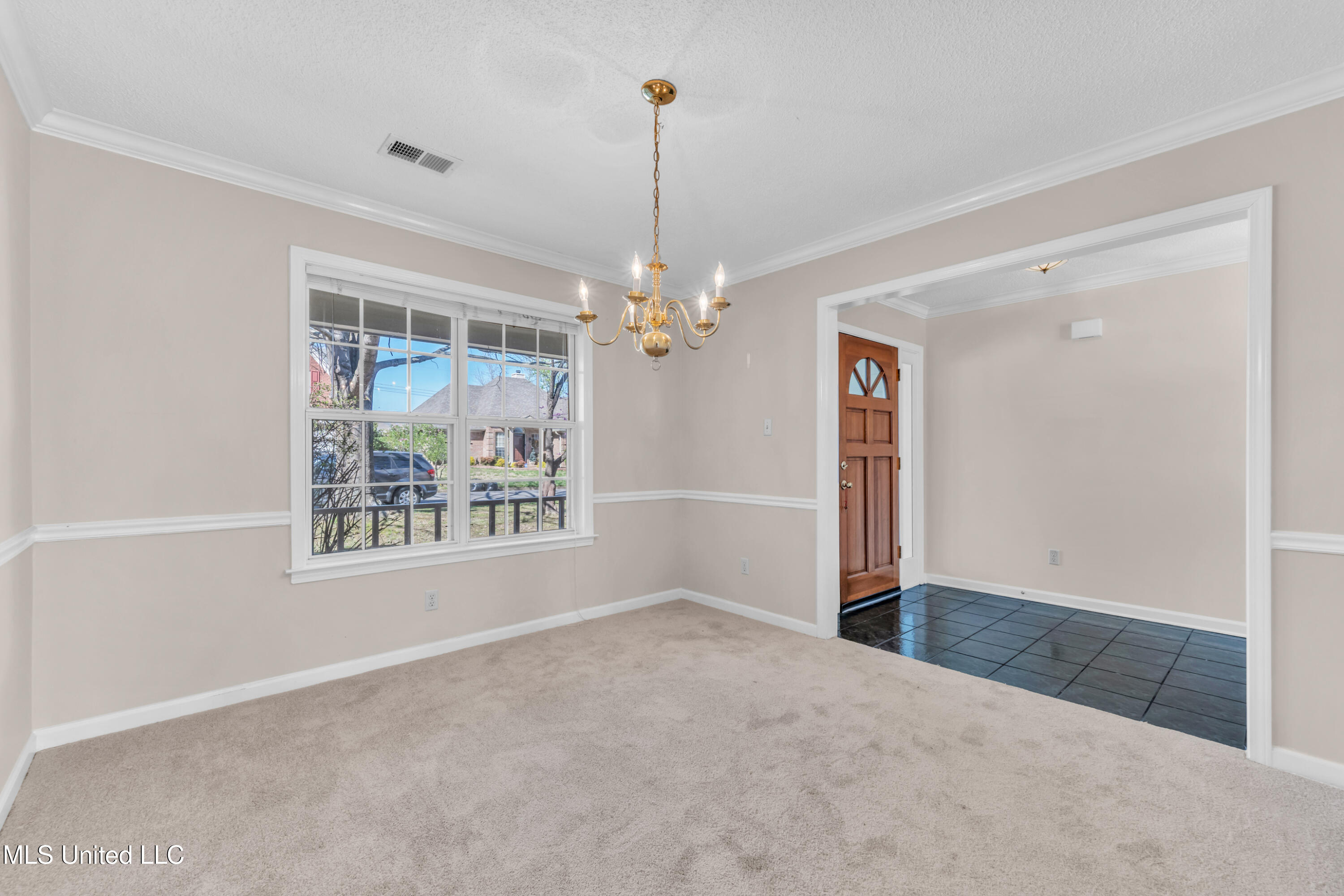 8563 N Sun Vista Drive, Cordova, Tennessee image 6