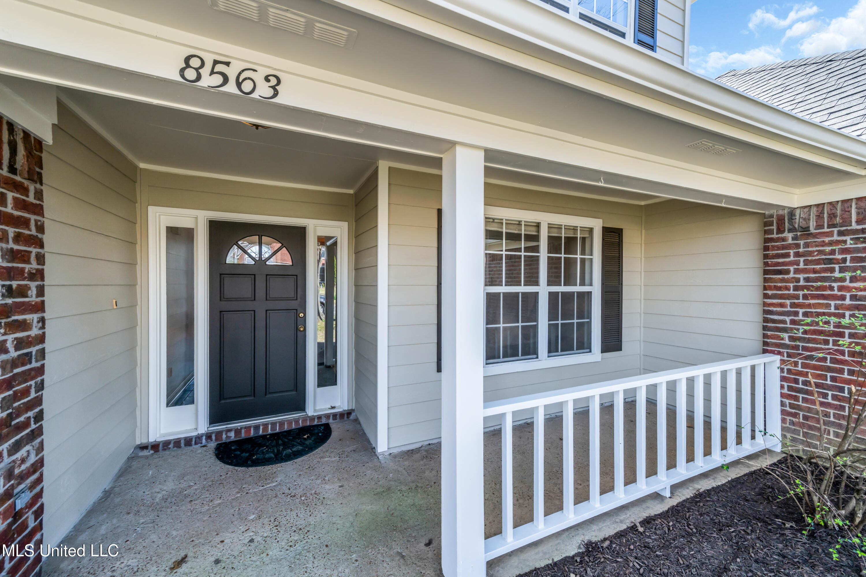 8563 N Sun Vista Drive, Cordova, Tennessee image 3