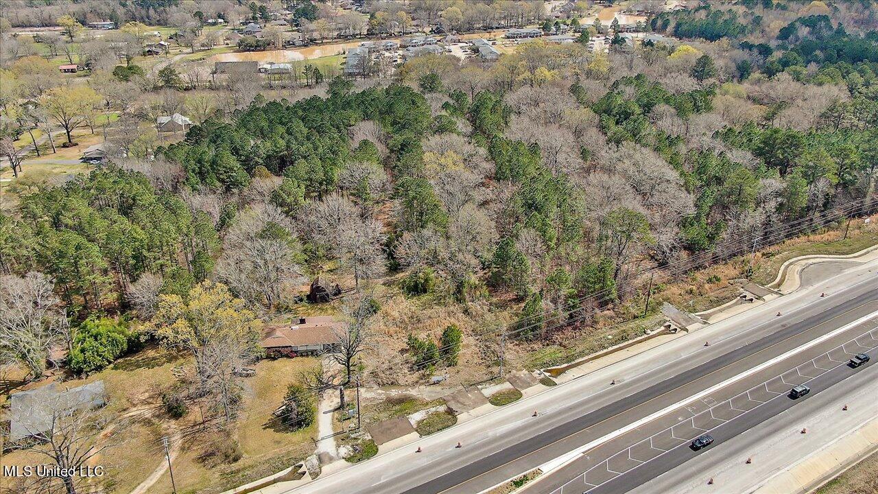 Richland, Mississippi 39218, United States, ,Commercial,Pending,104515