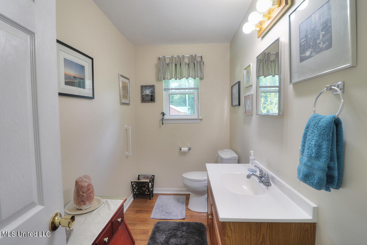 5030 Bud Ladner Road, Bay Saint Louis, Mississippi image 10