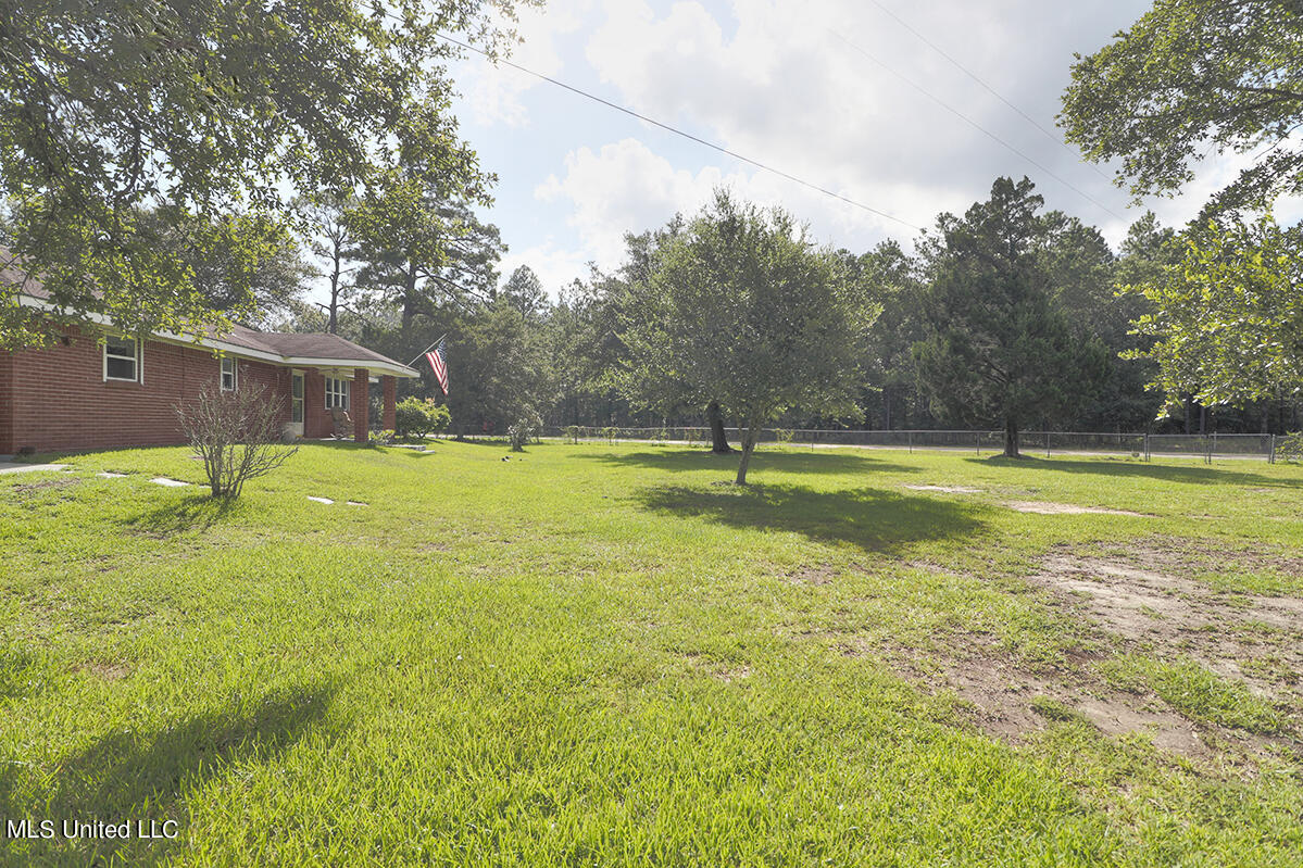 5030 Bud Ladner Road, Bay Saint Louis, Mississippi image 12