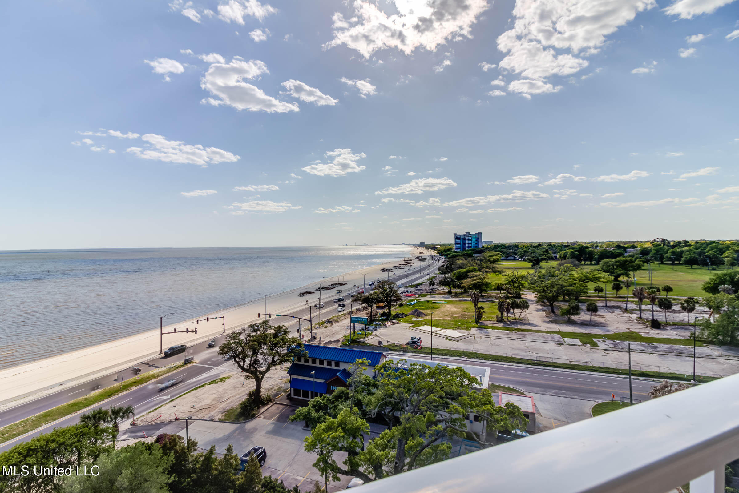 2668 Beach Boulevard #903, Biloxi, Mississippi image 45
