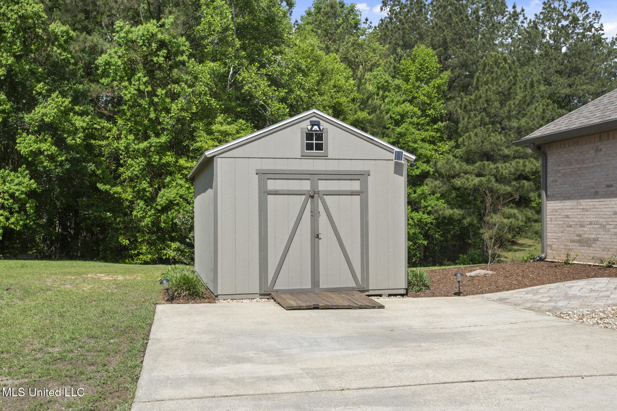 211 Whistlers Way, Hattiesburg, Mississippi image 15
